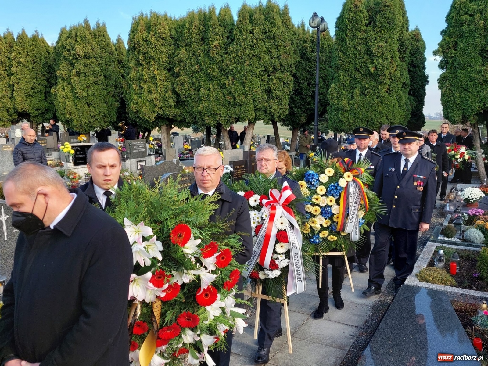 Zdjęcie w galerii na portalu naszraciborz.pl: W czeskiej Haci pożegnano Pawła Kotlarza, przyjaciela ziemi raciborskiej wiadomości z regionu
