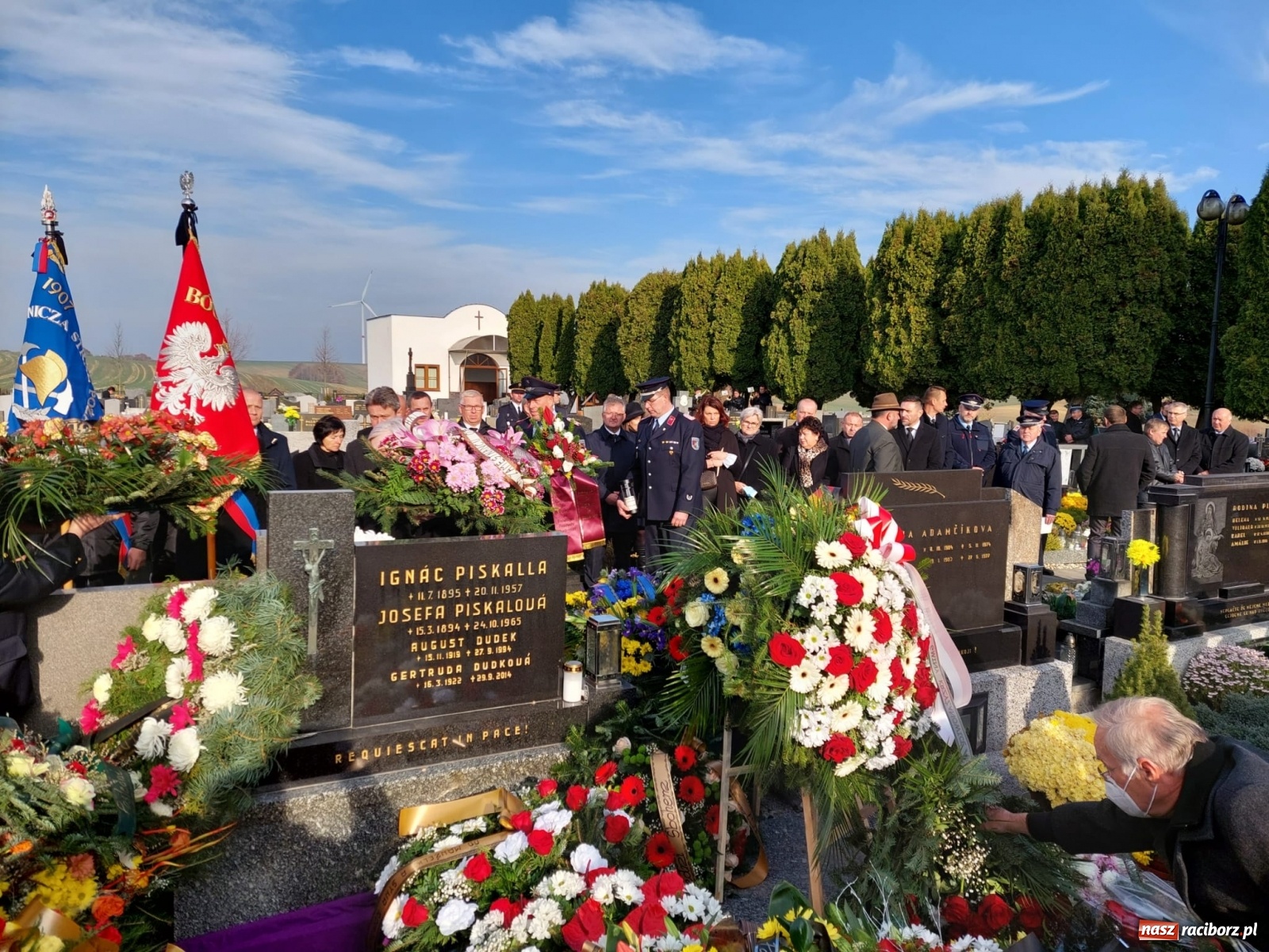 Zdjęcie w galerii na portalu naszraciborz.pl: W czeskiej Haci pożegnano Pawła Kotlarza, przyjaciela ziemi raciborskiej wiadomości z regionu