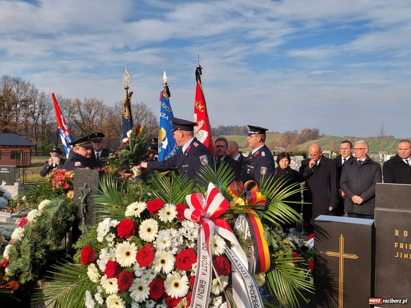 Zdjęcie w galerii na portalu naszraciborz.pl: W czeskiej Haci pożegnano Pawła Kotlarza, przyjaciela ziemi raciborskiej wiadomości z regionu