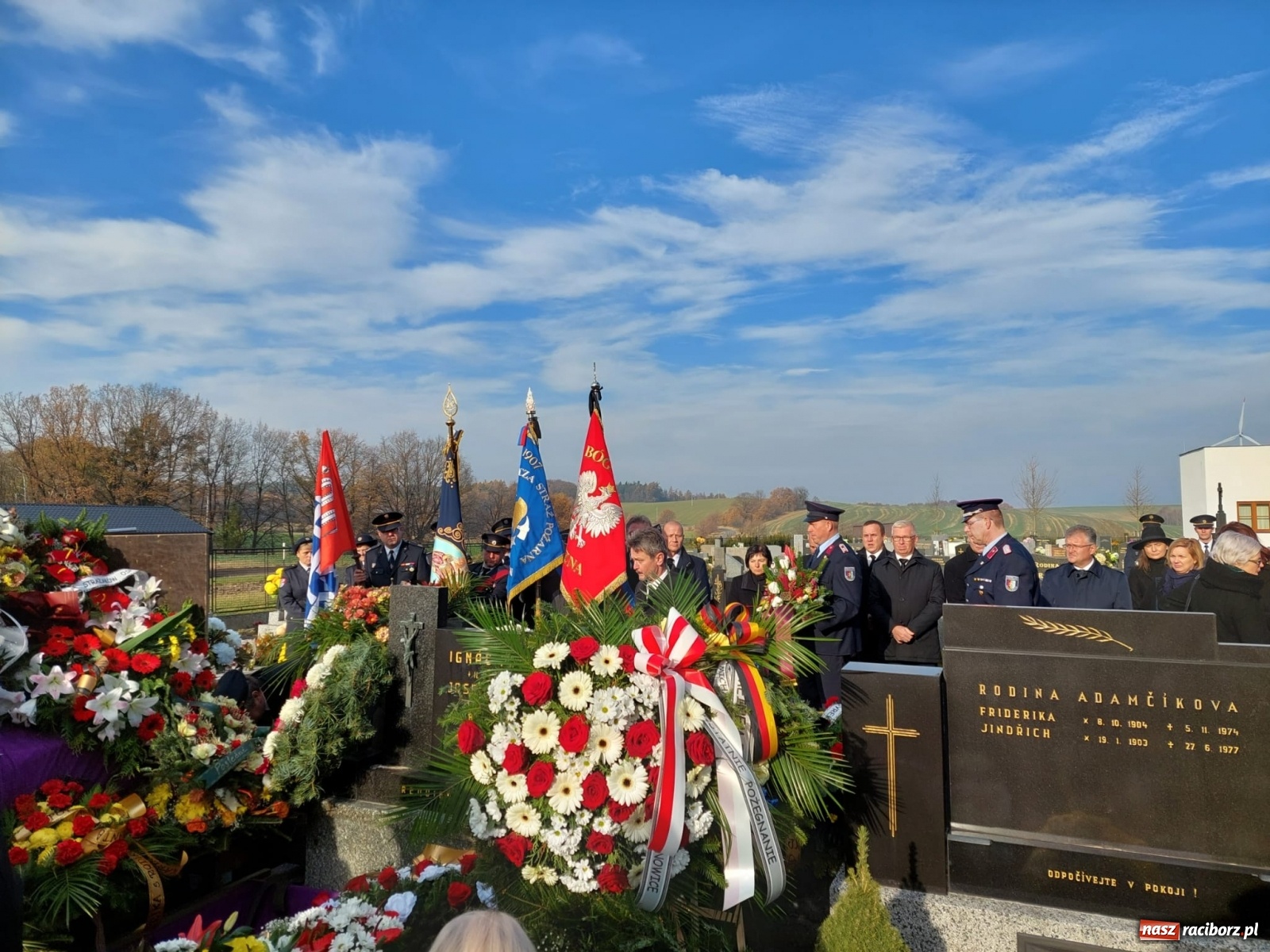 Zdjęcie w galerii na portalu naszraciborz.pl: W czeskiej Haci pożegnano Pawła Kotlarza, przyjaciela ziemi raciborskiej wiadomości z regionu