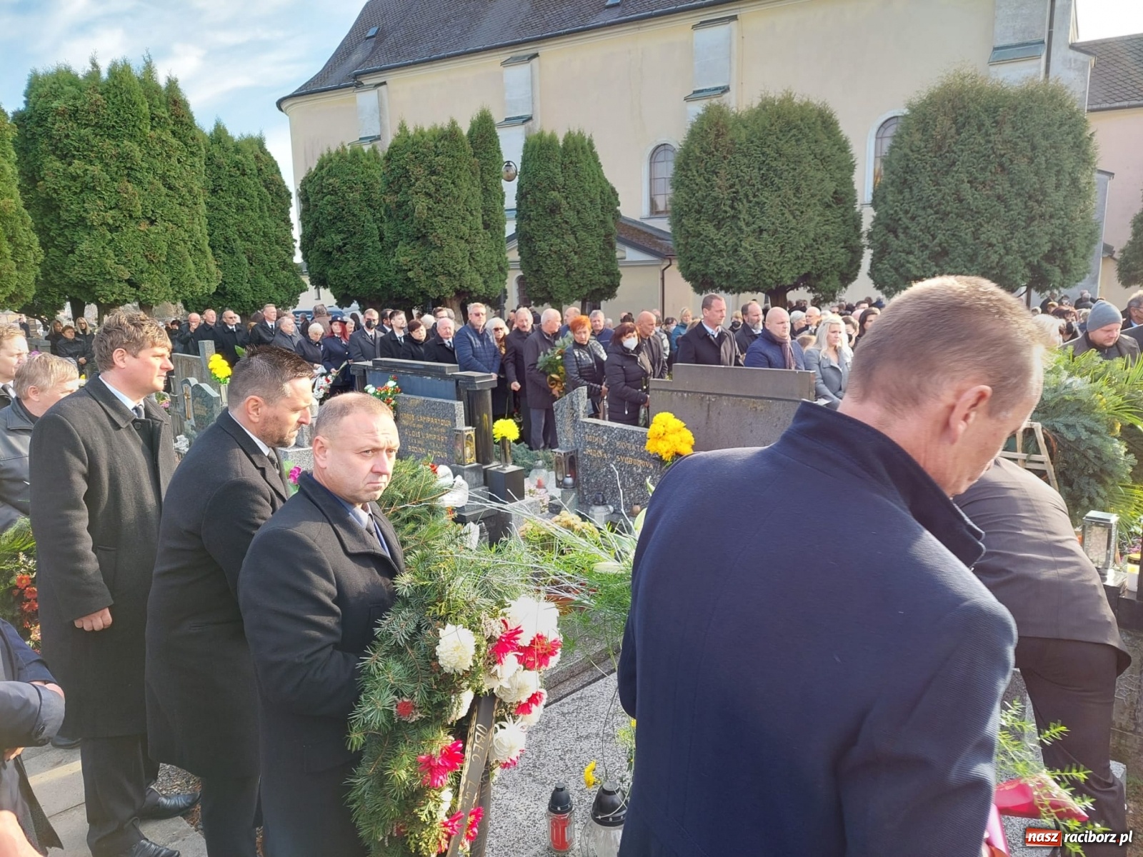 Zdjęcie w galerii na portalu naszraciborz.pl: W czeskiej Haci pożegnano Pawła Kotlarza, przyjaciela ziemi raciborskiej wiadomości z regionu