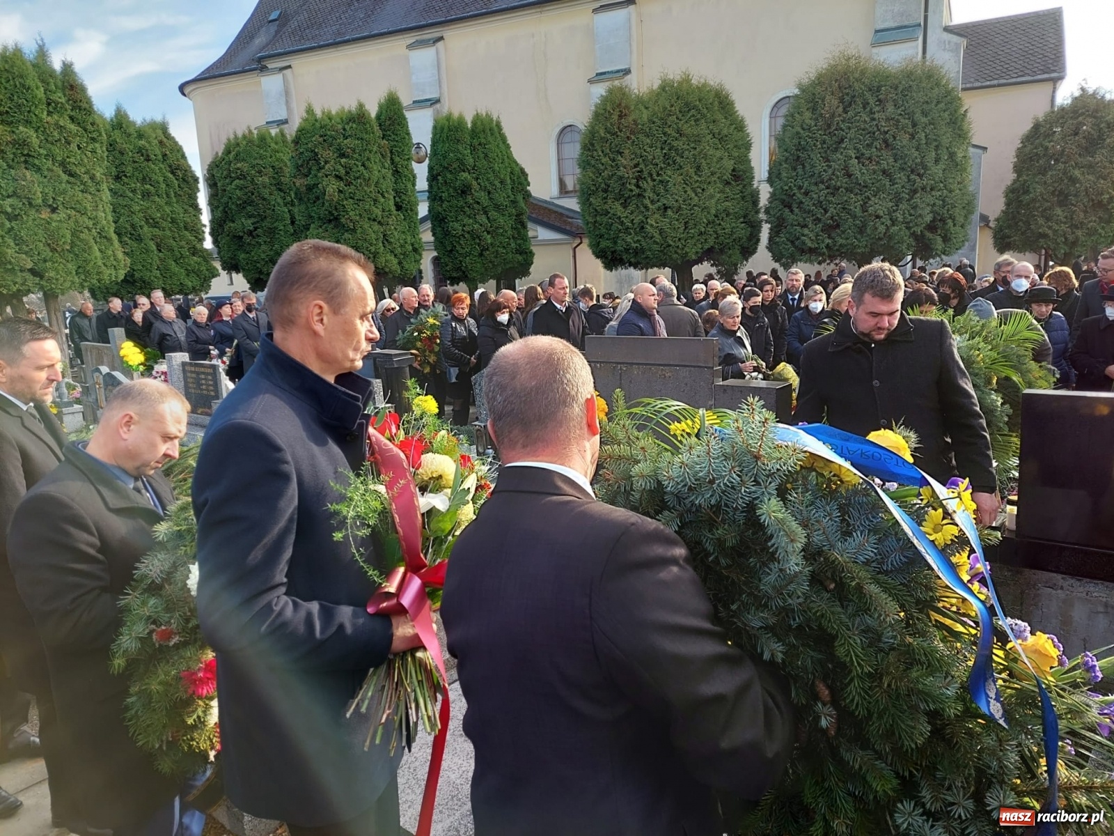 Zdjęcie w galerii na portalu naszraciborz.pl: W czeskiej Haci pożegnano Pawła Kotlarza, przyjaciela ziemi raciborskiej wiadomości z regionu