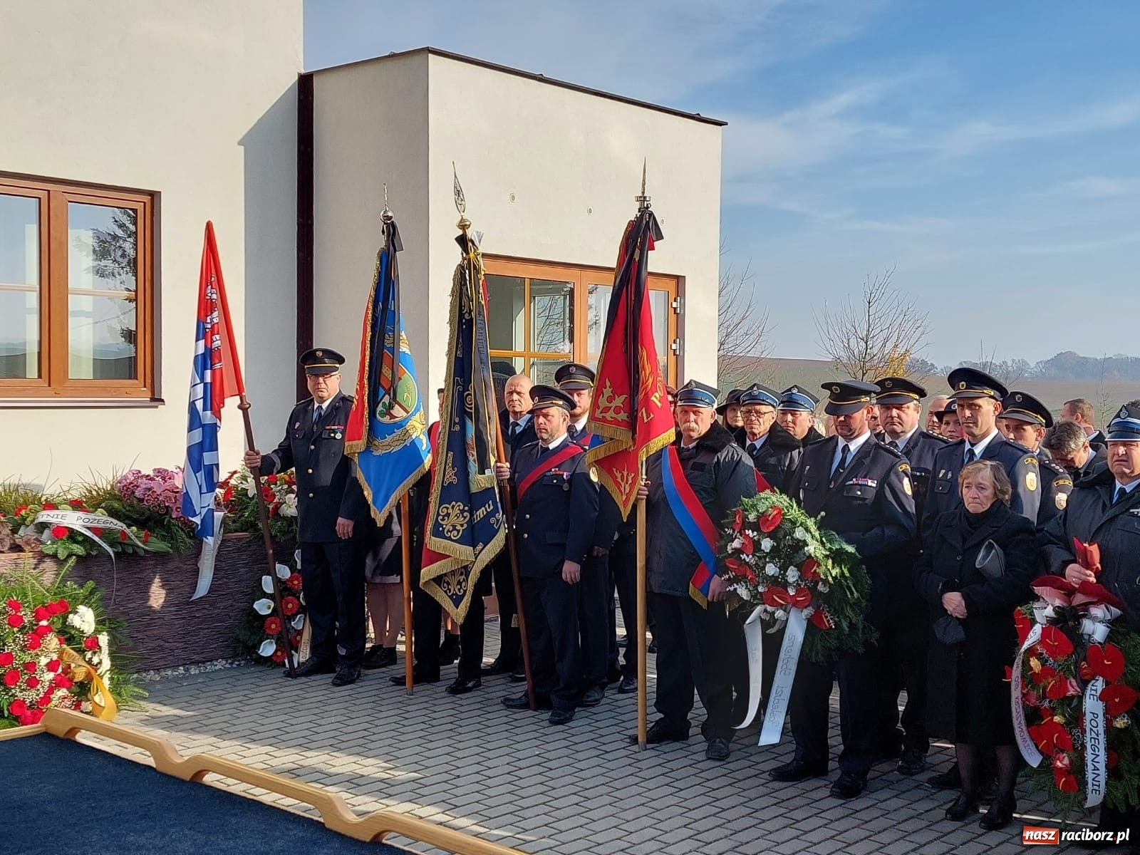 Zdjęcie w galerii na portalu naszraciborz.pl: W czeskiej Haci pożegnano Pawła Kotlarza, przyjaciela ziemi raciborskiej wiadomości z regionu