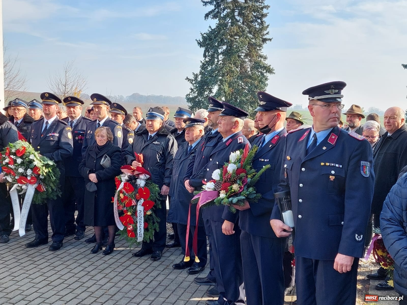 Zdjęcie w galerii na portalu naszraciborz.pl: W czeskiej Haci pożegnano Pawła Kotlarza, przyjaciela ziemi raciborskiej wiadomości z regionu
