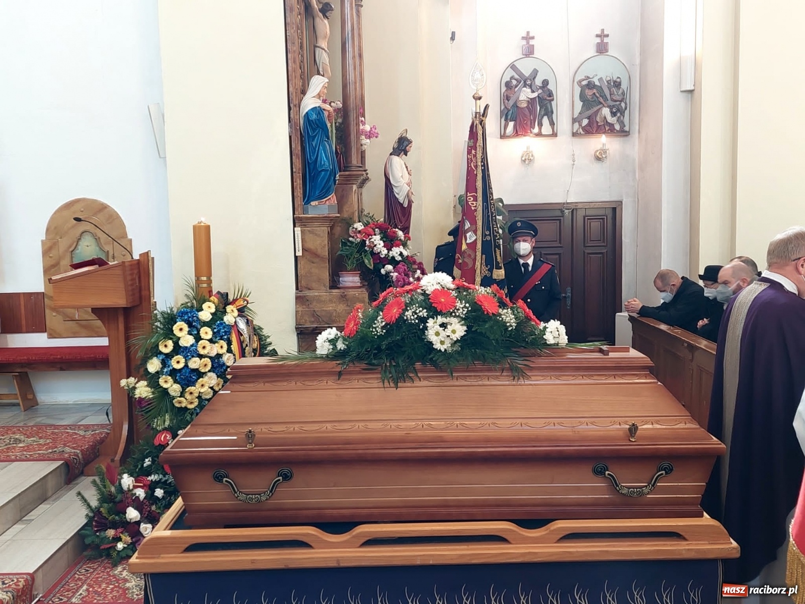 Zdjęcie w galerii na portalu naszraciborz.pl: W czeskiej Haci pożegnano Pawła Kotlarza, przyjaciela ziemi raciborskiej wiadomości z regionu