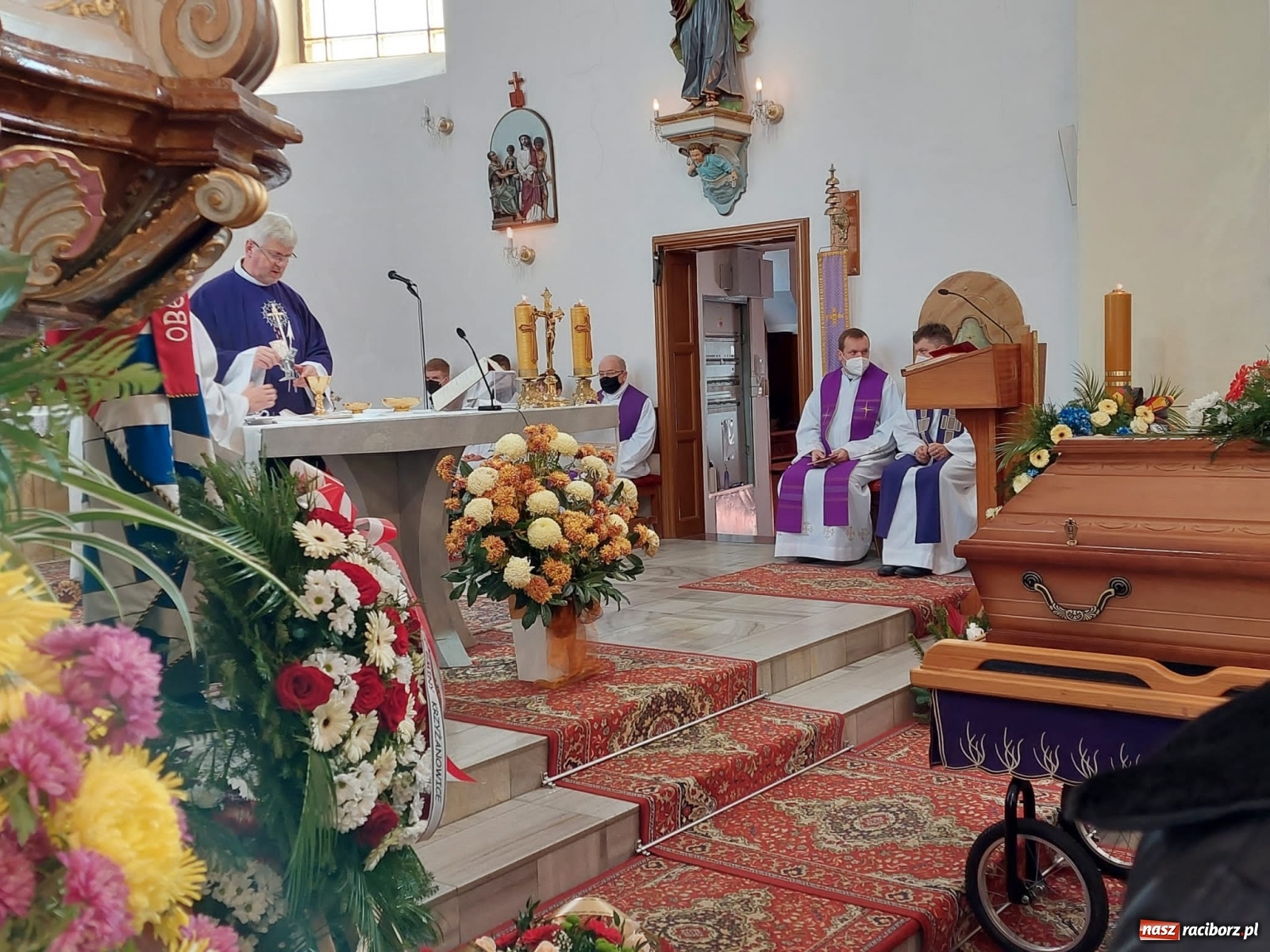 Zdjęcie w galerii na portalu naszraciborz.pl: W czeskiej Haci pożegnano Pawła Kotlarza, przyjaciela ziemi raciborskiej wiadomości z regionu