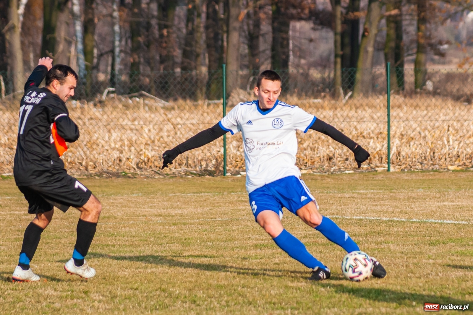 Zdjęcie w galerii na portalu naszraciborz.pl: Markowice Cyprzanów pokonały i wiceliderem B klasy zostały [FOTO] wiadomości z regionu