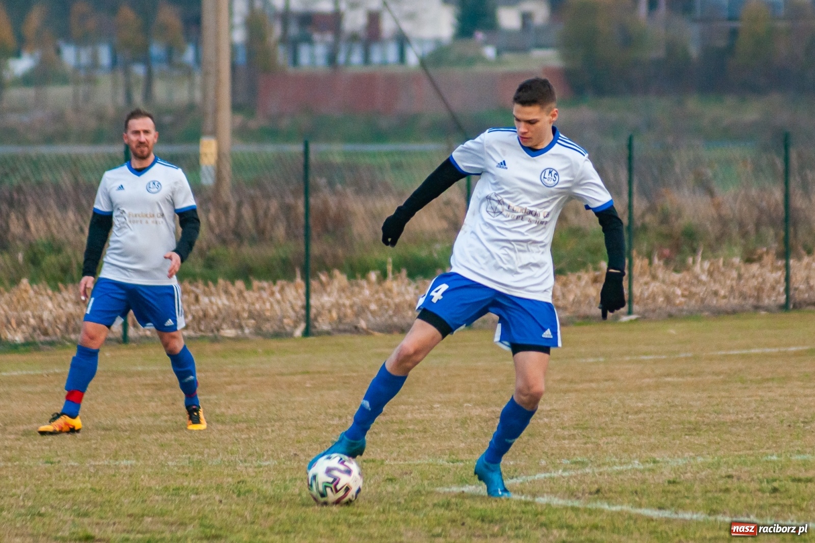 Zdjęcie w galerii na portalu naszraciborz.pl: Markowice Cyprzanów pokonały i wiceliderem B klasy zostały [FOTO] wiadomości z regionu