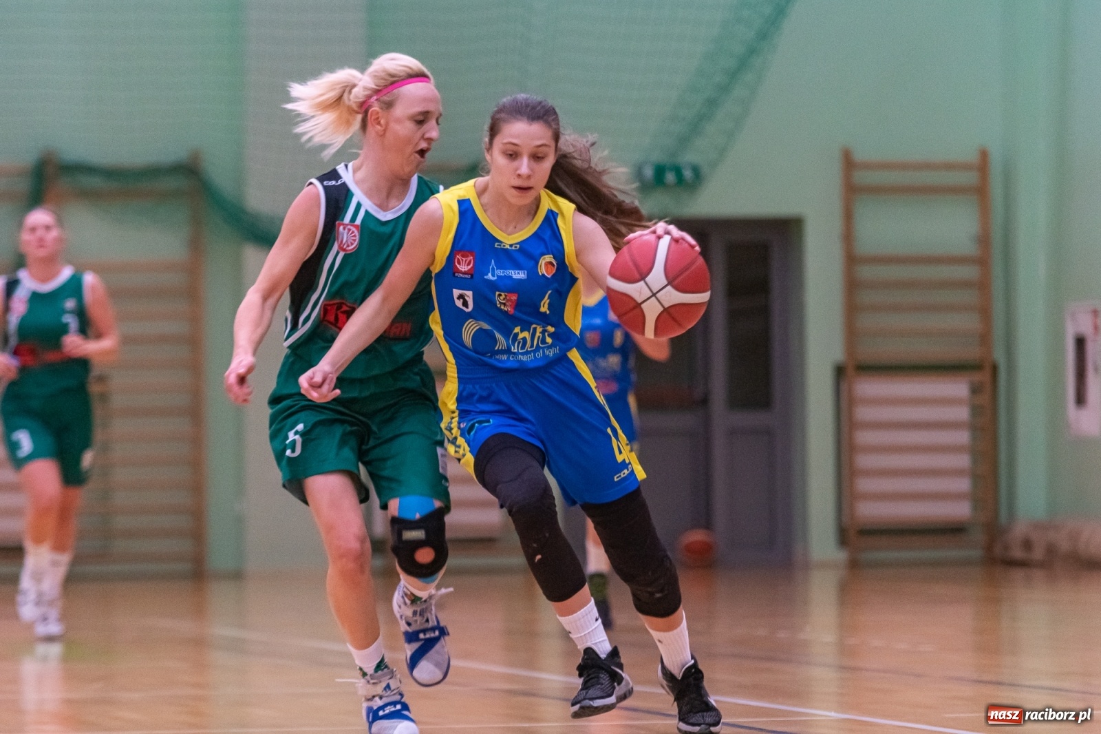 Zdjęcie w galerii na portalu naszraciborz.pl: RKK AZS Racibórz poległ u siebie [FOTO] wiadomości z regionu