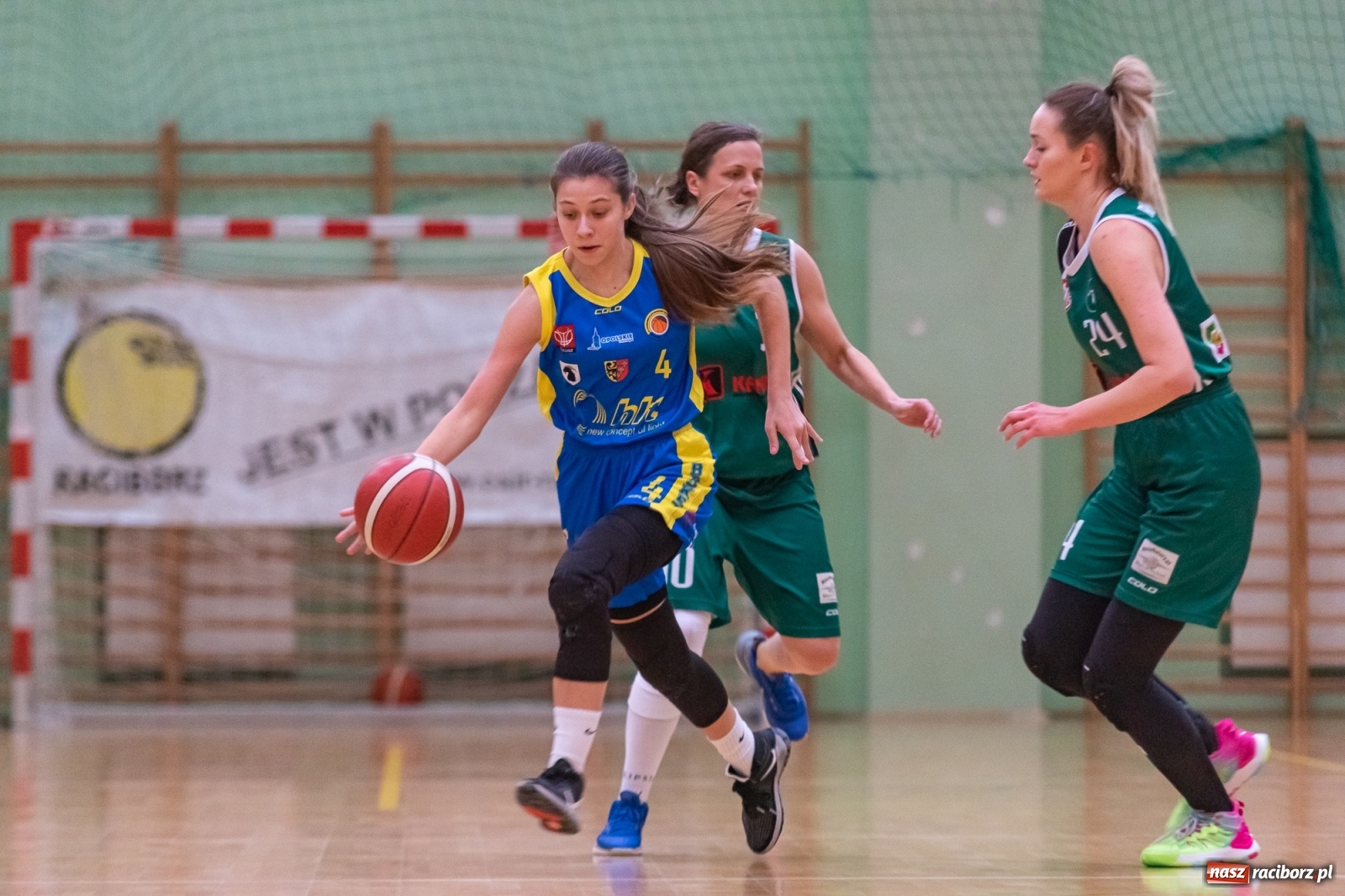 Zdjęcie w galerii na portalu naszraciborz.pl: RKK AZS Racibórz poległ u siebie [FOTO] wiadomości z regionu