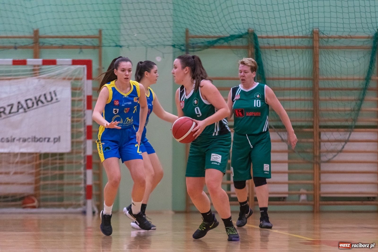 Zdjęcie w galerii na portalu naszraciborz.pl: RKK AZS Racibórz poległ u siebie [FOTO] wiadomości z regionu