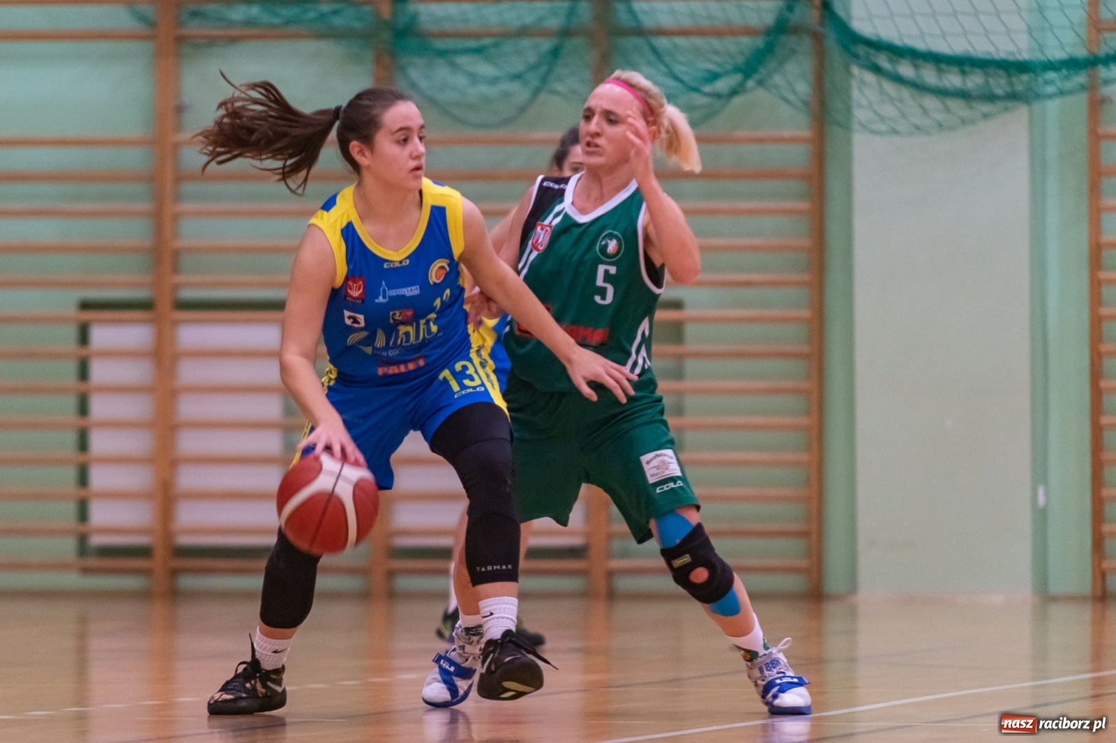 Zdjęcie w galerii na portalu naszraciborz.pl: RKK AZS Racibórz poległ u siebie [FOTO] wiadomości z regionu