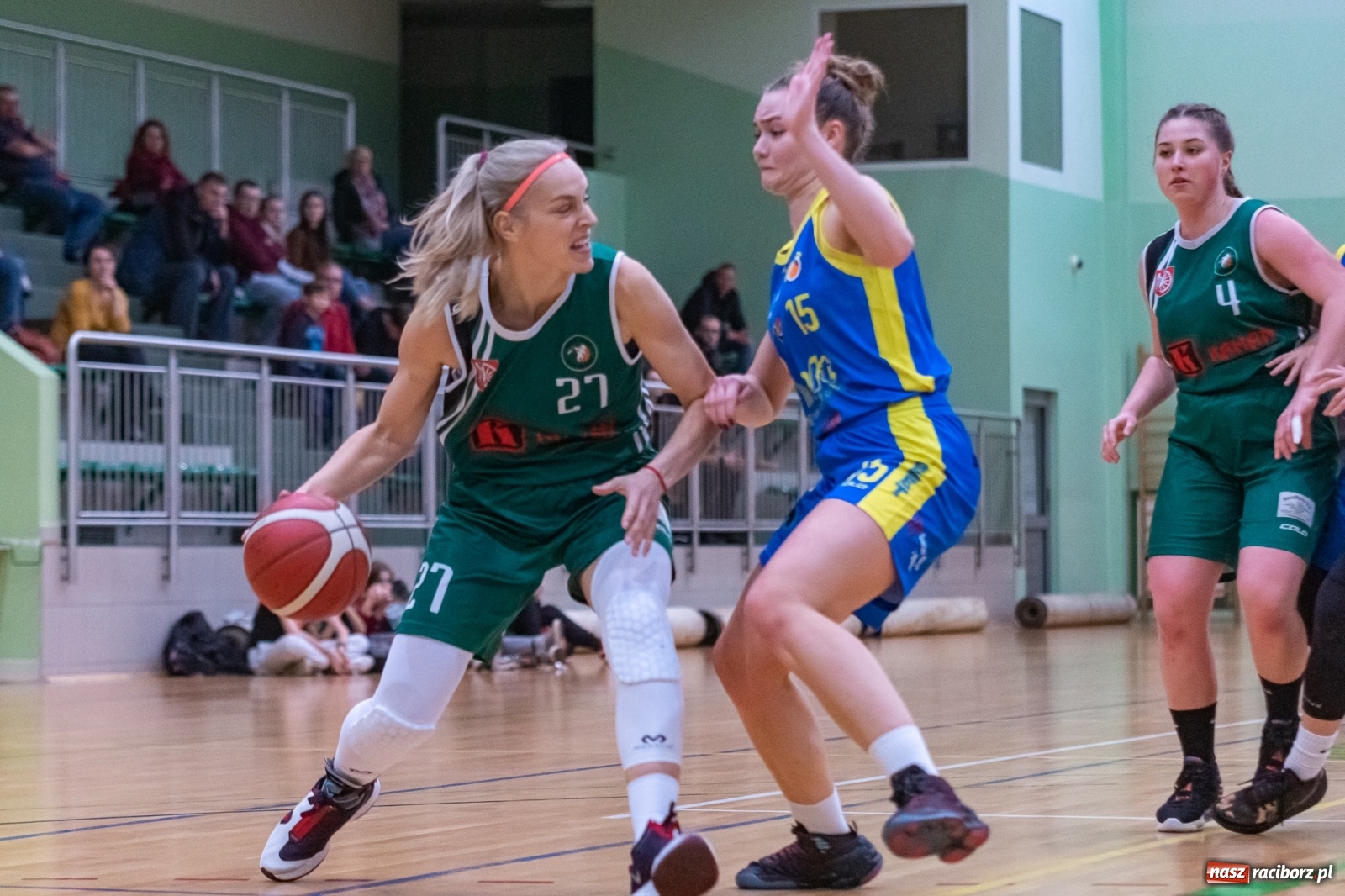 Zdjęcie w galerii na portalu naszraciborz.pl: RKK AZS Racibórz poległ u siebie [FOTO] wiadomości z regionu