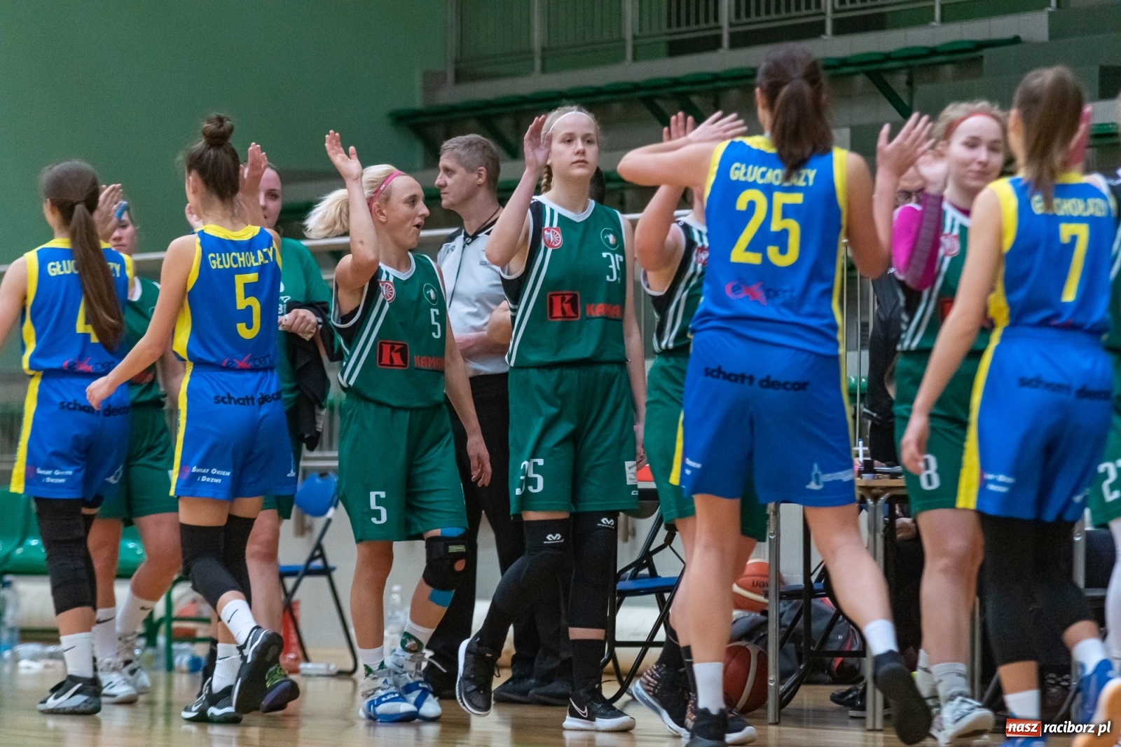 Zdjęcie w galerii na portalu naszraciborz.pl: RKK AZS Racibórz poległ u siebie [FOTO] wiadomości z regionu