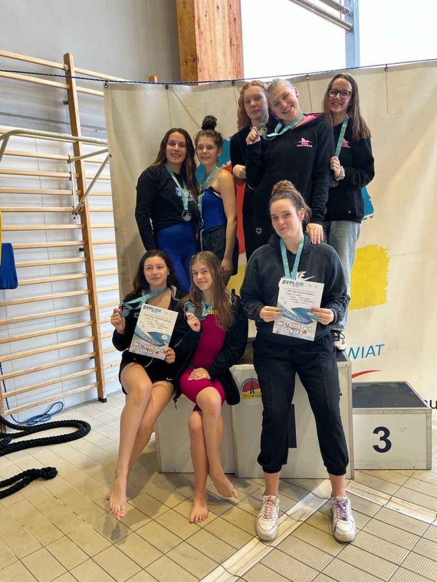 Zdjęcie w galerii na portalu naszraciborz.pl: Pływanie. Grad medali dla raciborzan na Mistrzostwach Śląska w pływaniu wiadomości z regionu