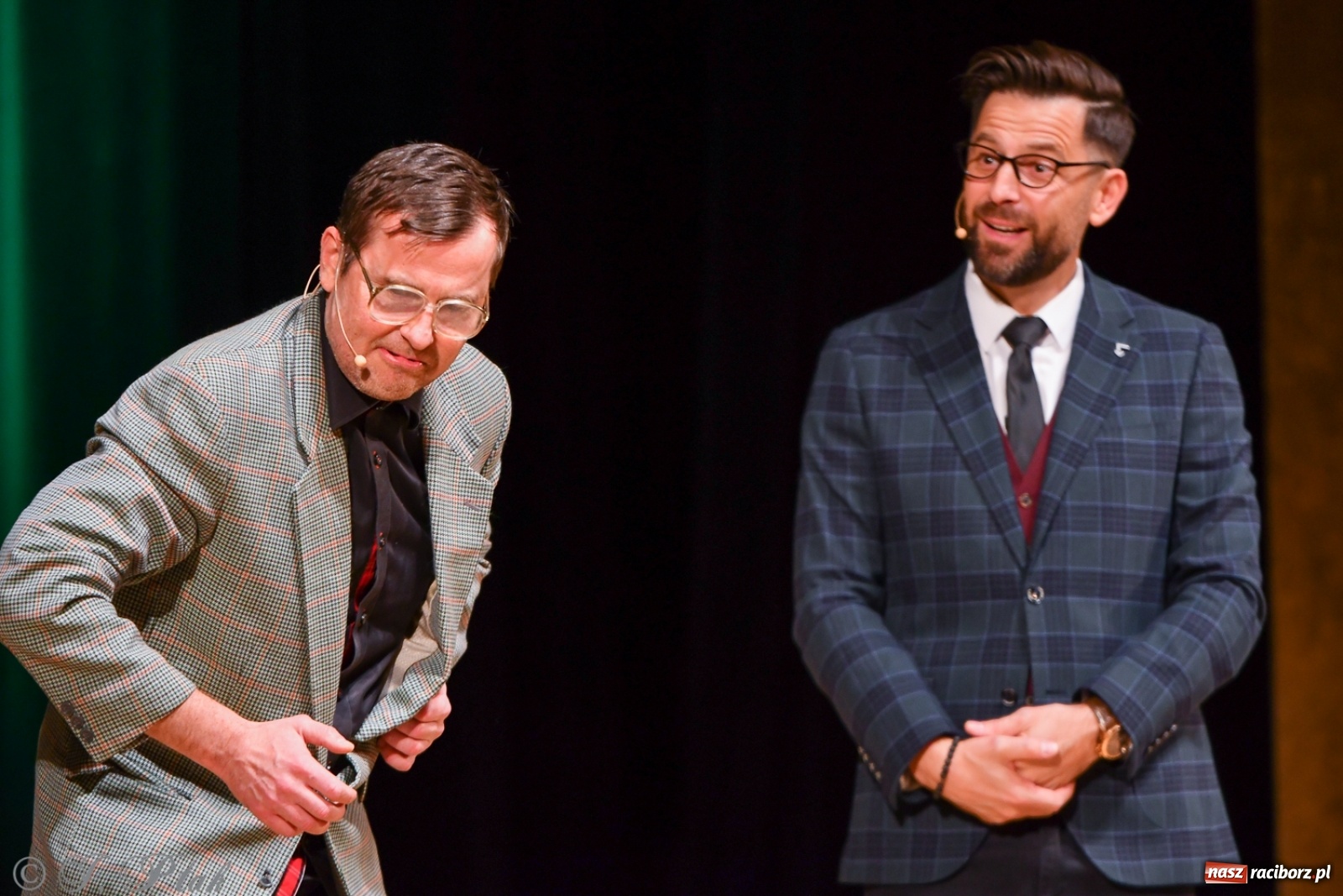 Zdjęcie w galerii na portalu naszraciborz.pl: Bez znieczulenia, czyli szczepionka na wirus gorszego nastroju. Paranienormalni w RCK wiadomości z regionu