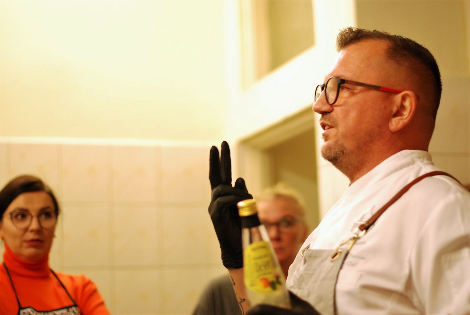 Zdjęcie w galerii na portalu naszraciborz.pl: Feeria smaków i zapachów w Nędzy. Warsztaty kulinarne z Danielem Jakubcem wiadomości z regionu