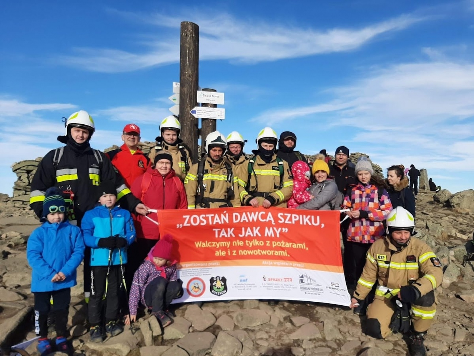 Zdjęcie w galerii na portalu naszraciborz.pl: Strażacy ochotnicy zdobyli Królową Beskidów [FOTO] wiadomości z regionu