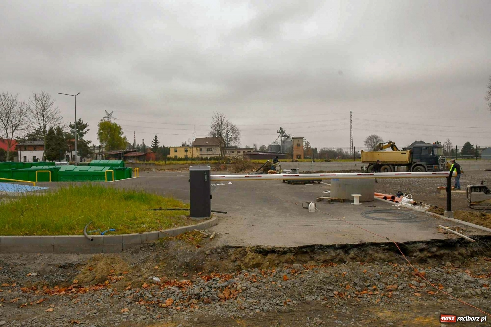Zdjęcie w galerii na portalu naszraciborz.pl: Raciborski PSZOK w połowie gotowy [FOTO i WIDEO] wiadomości z regionu