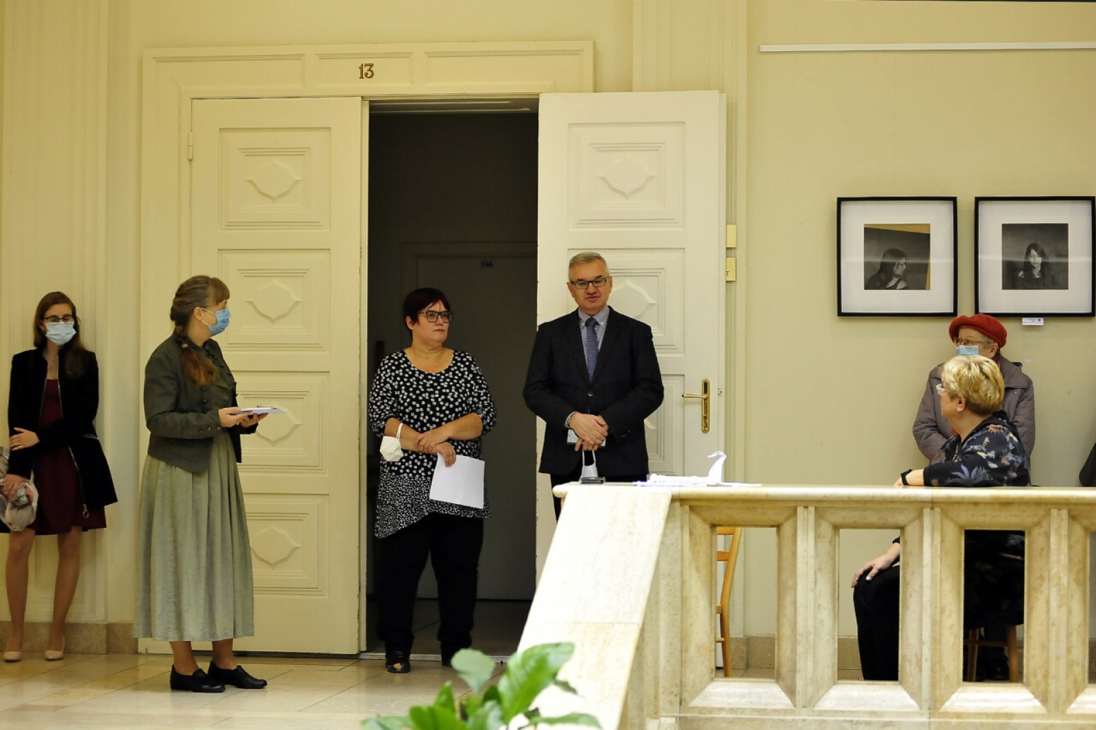 Zdjęcie w galerii na portalu naszraciborz.pl: Spojrzenia-Vzhled. Jubileuszowa wystawa FOTONu w Opawie wiadomości z regionu