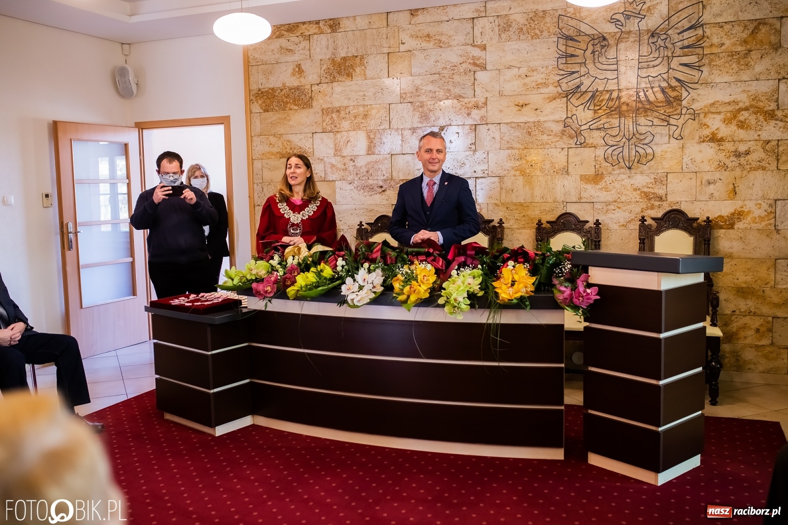 Zdjęcie w galerii na portalu naszraciborz.pl: Zgoda i ustępliwość receptą na długie małżeństwo. Złote gody w raciborskim USC [FOTO i WIDEO] wiadomości z regionu