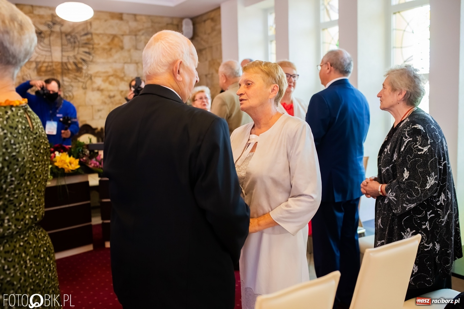 Zdjęcie w galerii na portalu naszraciborz.pl: Zgoda i ustępliwość receptą na długie małżeństwo. Złote gody w raciborskim USC [FOTO i WIDEO] wiadomości z regionu