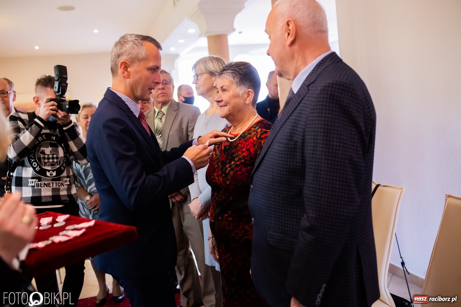 Zdjęcie w galerii na portalu naszraciborz.pl: Zgoda i ustępliwość receptą na długie małżeństwo. Złote gody w raciborskim USC [FOTO i WIDEO] wiadomości z regionu