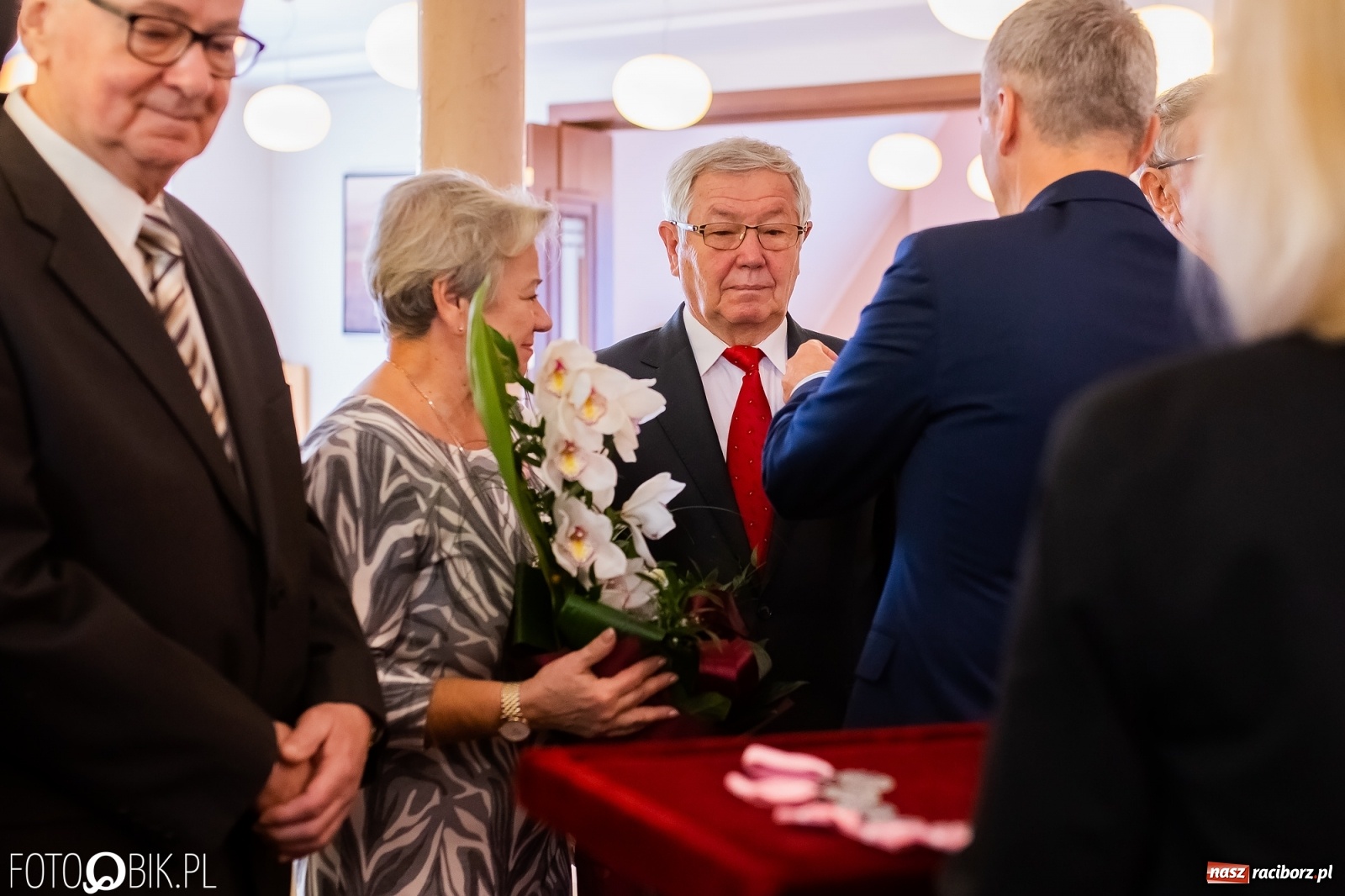 Zdjęcie w galerii na portalu naszraciborz.pl: Zgoda i ustępliwość receptą na długie małżeństwo. Złote gody w raciborskim USC [FOTO i WIDEO] wiadomości z regionu
