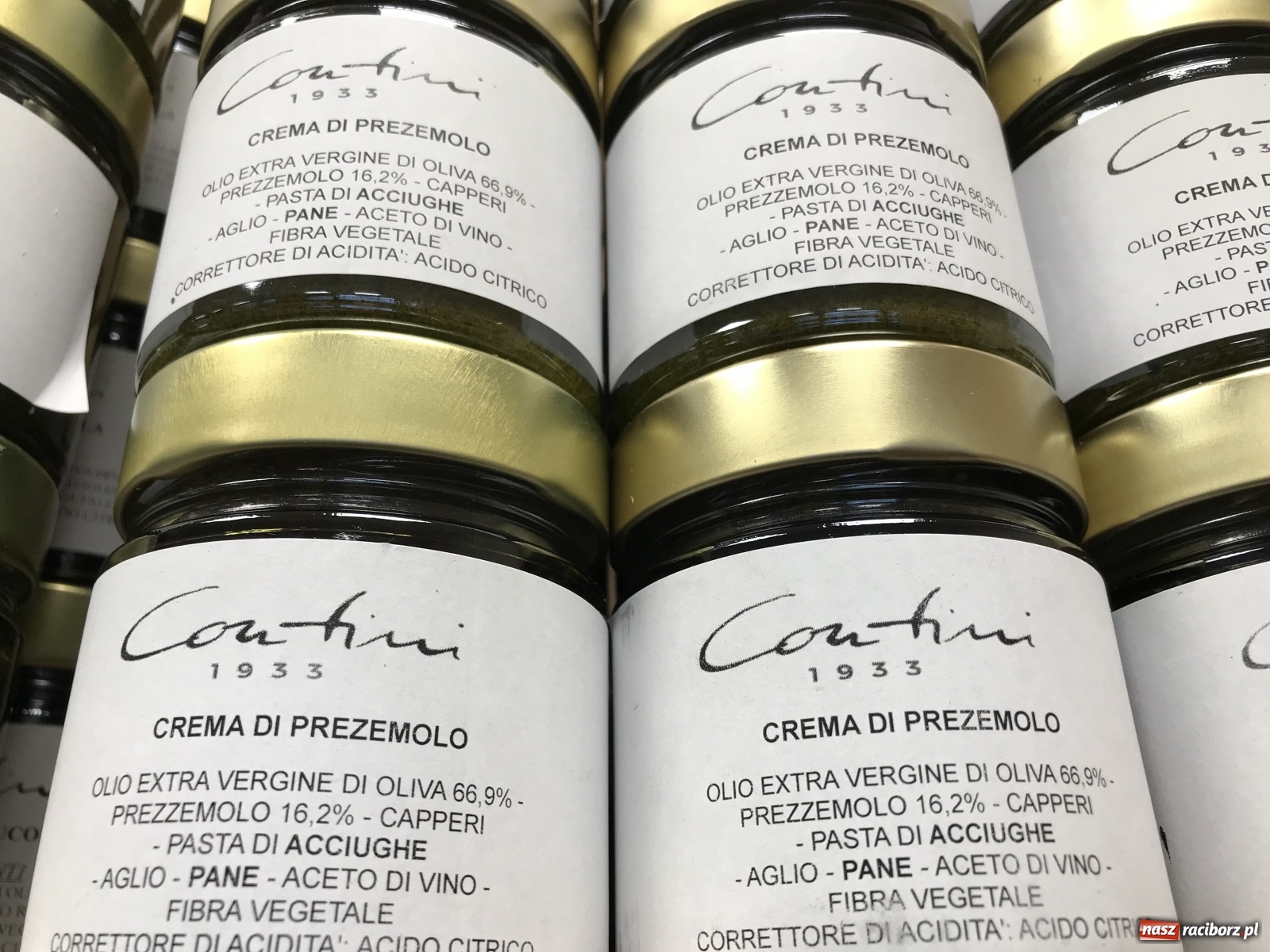 Zdjęcie w galerii na portalu naszraciborz.pl: Kolejne nowości z Italii na półkach raciborskiego sklepu Oliwa i Wino Gelatopiu wiadomości z regionu