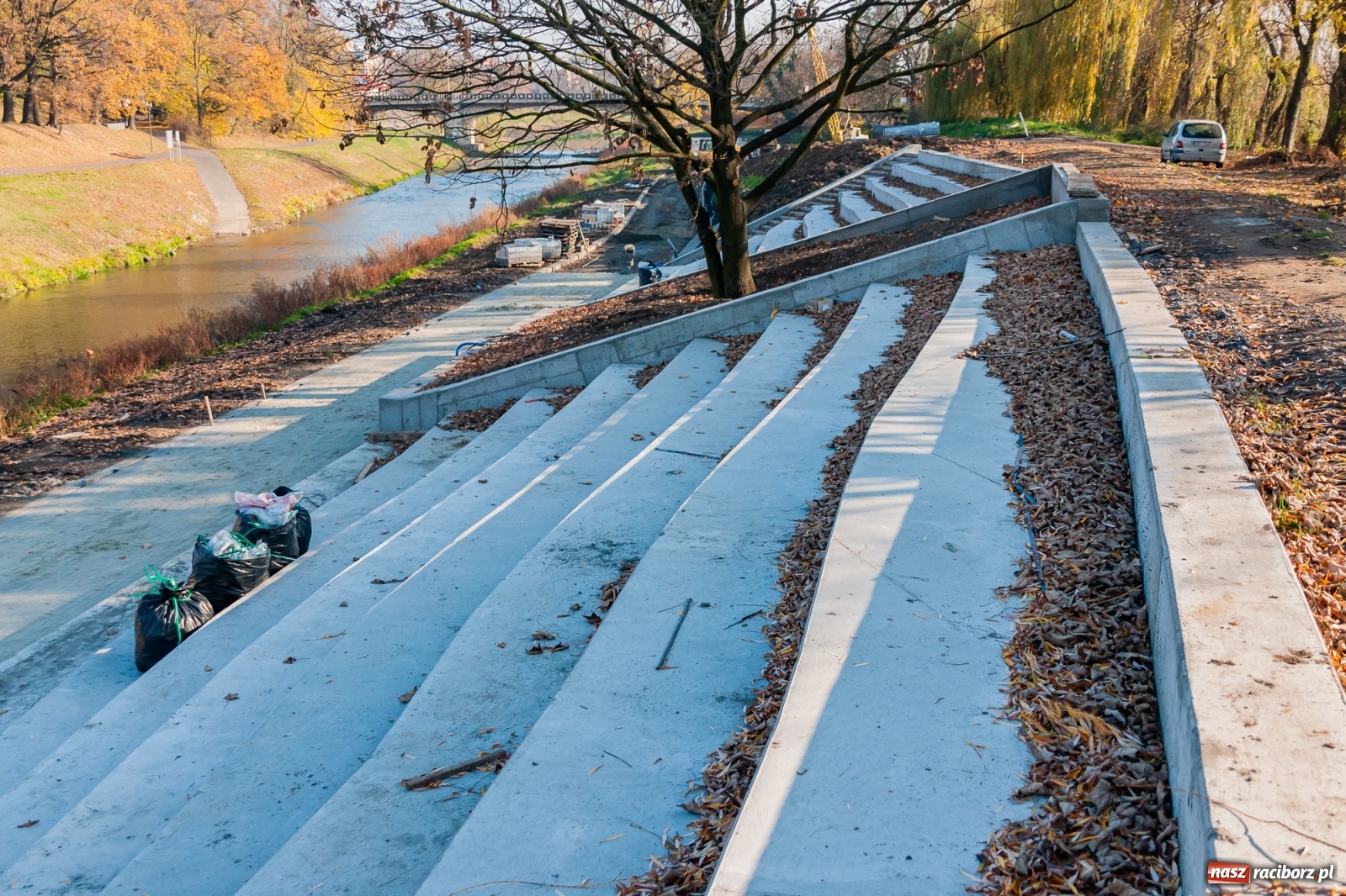 Zdjęcie w galerii na portalu naszraciborz.pl: Bulwary będą gotowe w grudniu. Tak dziś wygląda zaawansowanie prac wiadomości z regionu