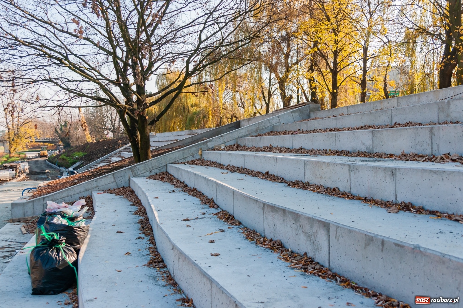 Zdjęcie w galerii na portalu naszraciborz.pl: Bulwary będą gotowe w grudniu. Tak dziś wygląda zaawansowanie prac wiadomości z regionu