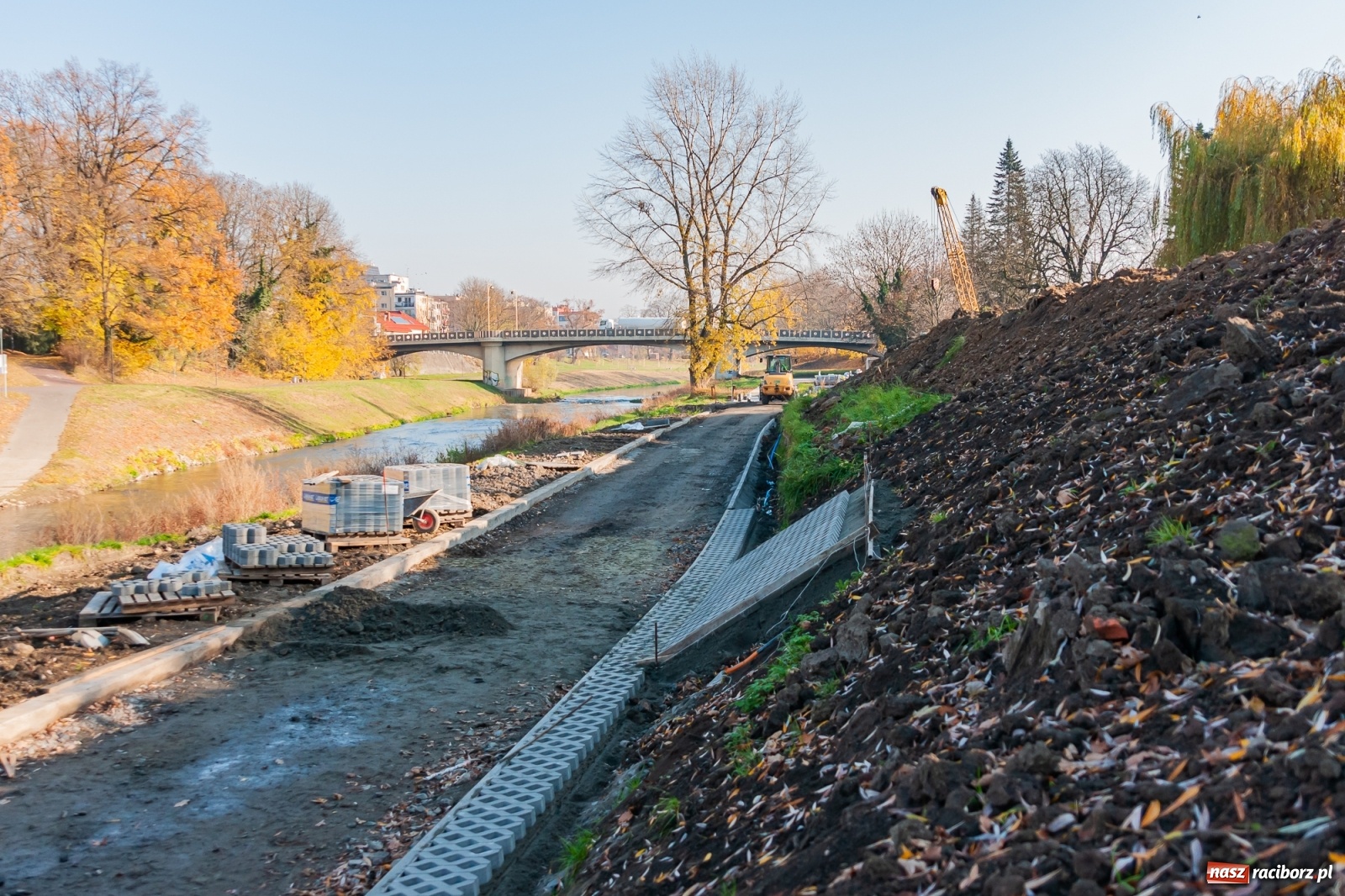 Zdjęcie w galerii na portalu naszraciborz.pl: Bulwary będą gotowe w grudniu. Tak dziś wygląda zaawansowanie prac wiadomości z regionu