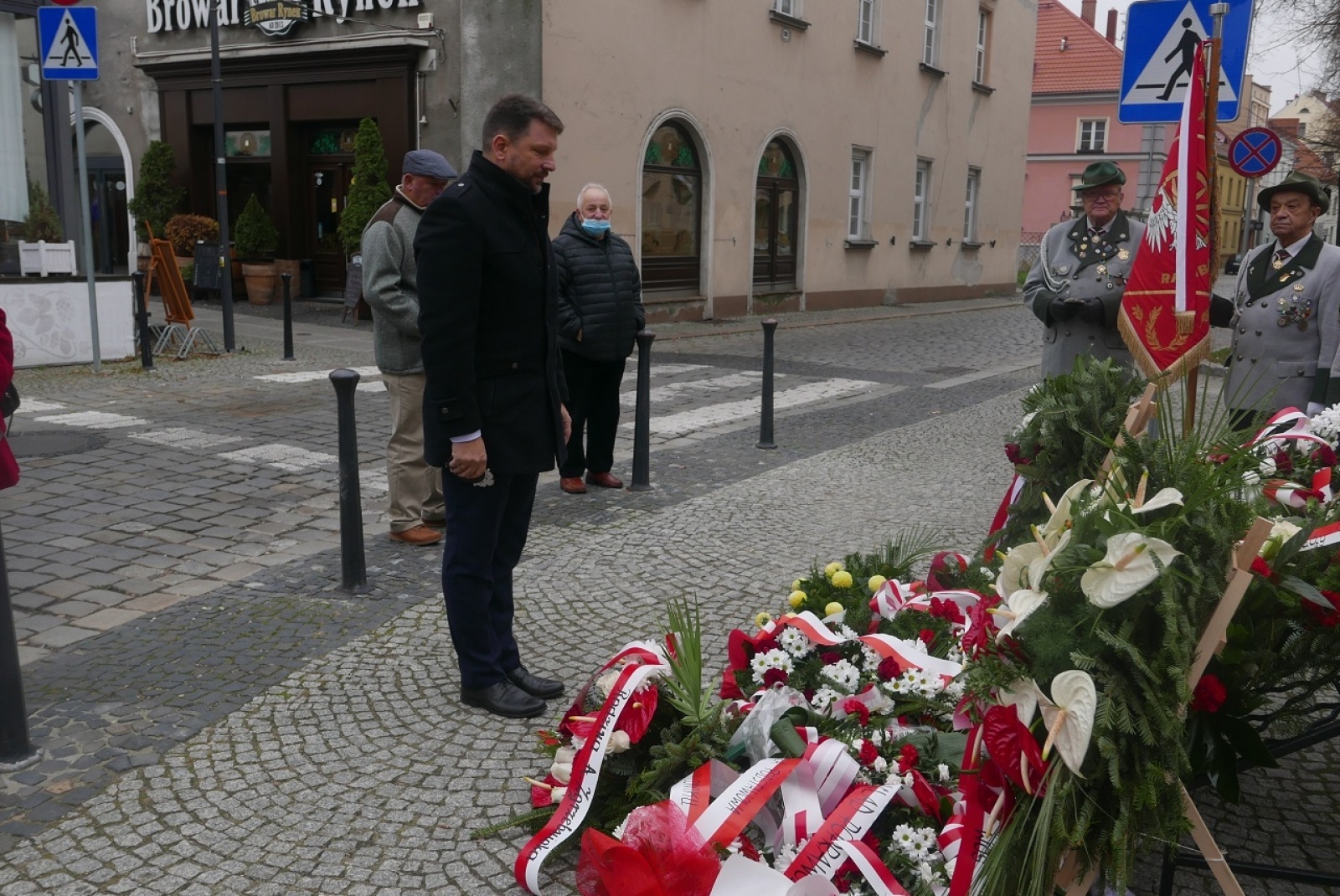 Zdjęcie w galerii na portalu naszraciborz.pl: Medale arcybiskupa Józefa Gawliny wiadomości z regionu