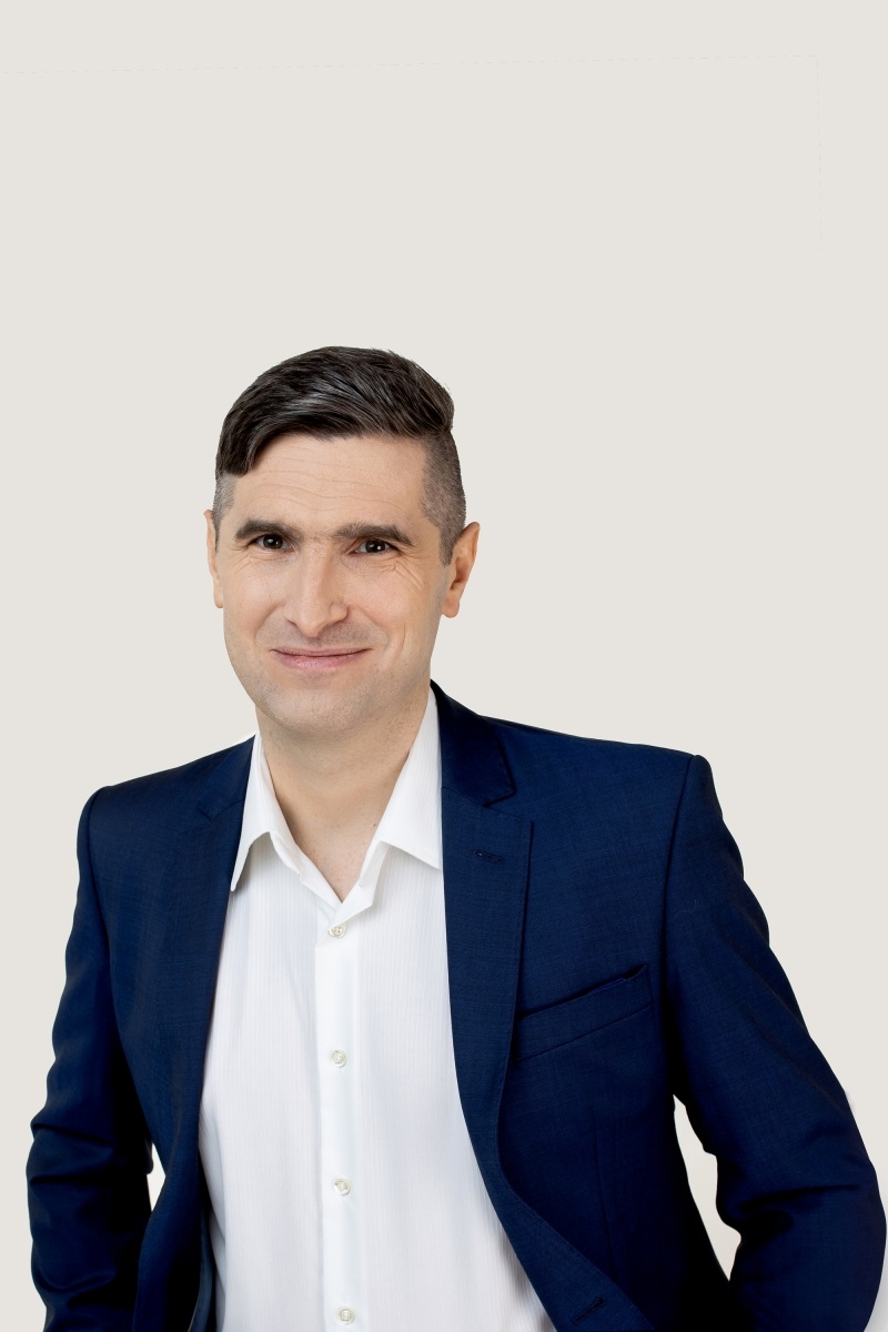 Zdjęcie w galerii na portalu naszraciborz.pl: Pamiętam - spotkanie z Piotrem Stankiewiczem w raciborskiej bibliotece wiadomości z regionu