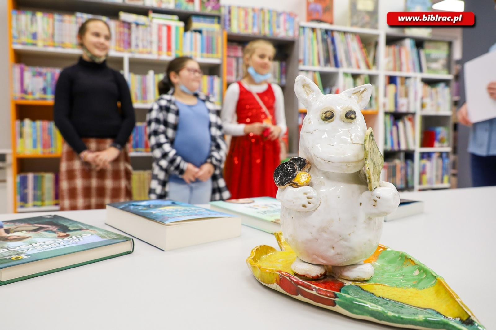Zdjęcie w galerii na portalu naszraciborz.pl: W raciborskiej bibliotece odbył się konkurs wiedzy o Muminkach wiadomości z regionu