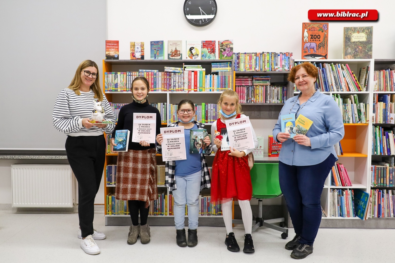 Zdjęcie w galerii na portalu naszraciborz.pl: W raciborskiej bibliotece odbył się konkurs wiedzy o Muminkach wiadomości z regionu