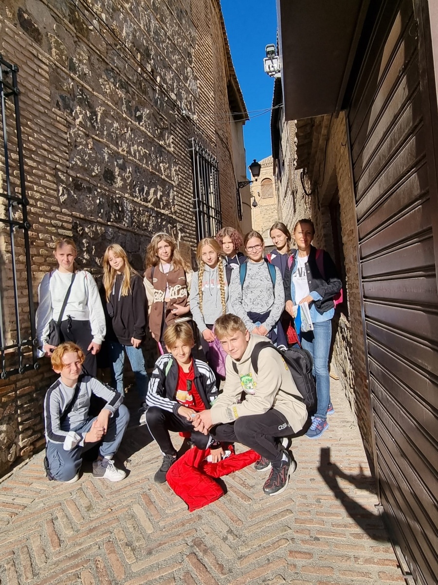 Zdjęcie w galerii na portalu naszraciborz.pl: Uczniowie SP1 z Ostroga w Madrycie wiadomości z regionu