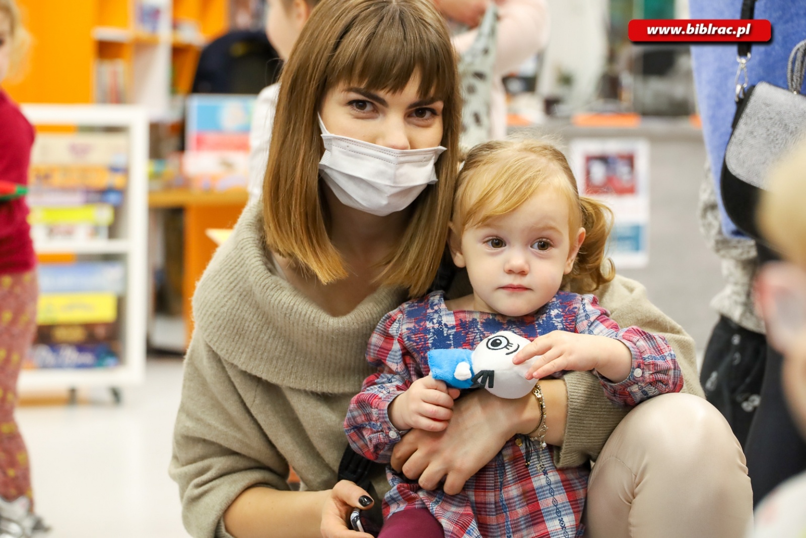 Zdjęcie w galerii na portalu naszraciborz.pl: Kicia Kocia zachwyciła najmłodszych wiadomości z regionu