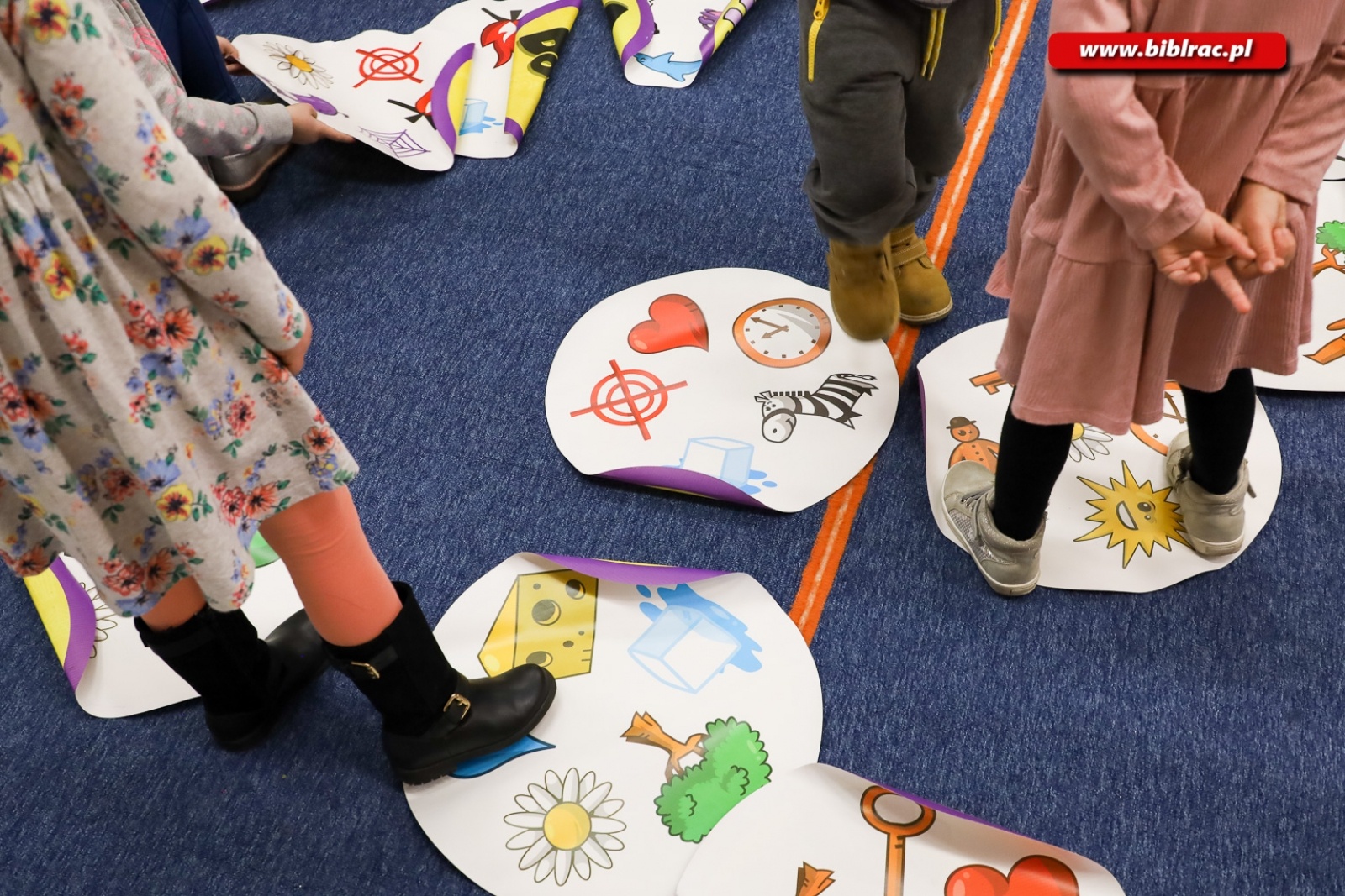 Zdjęcie w galerii na portalu naszraciborz.pl: Kicia Kocia zachwyciła najmłodszych wiadomości z regionu