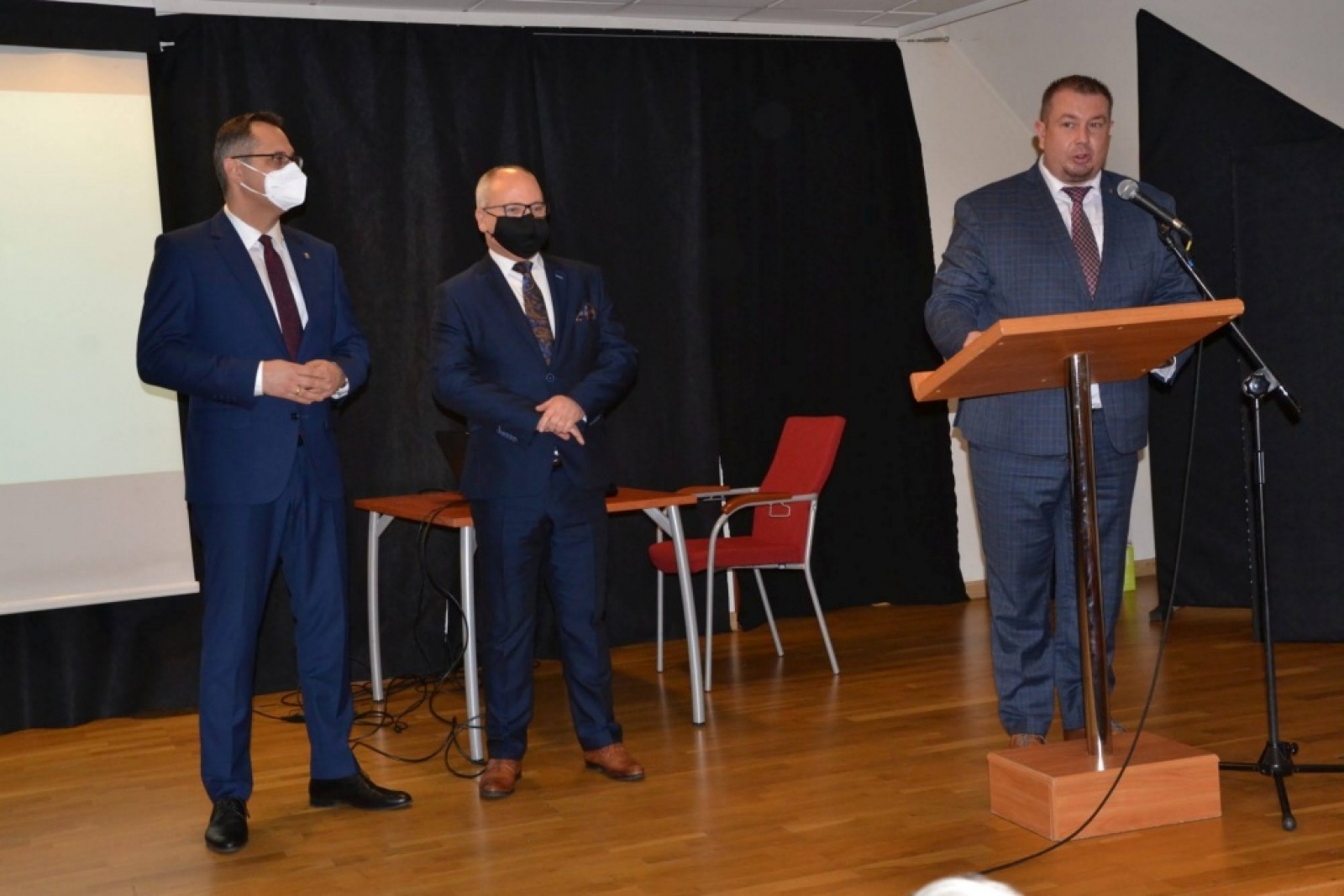 Zdjęcie w galerii na portalu naszraciborz.pl: O kształceniu zawodowym na zamku w Raciborzu wiadomości z regionu