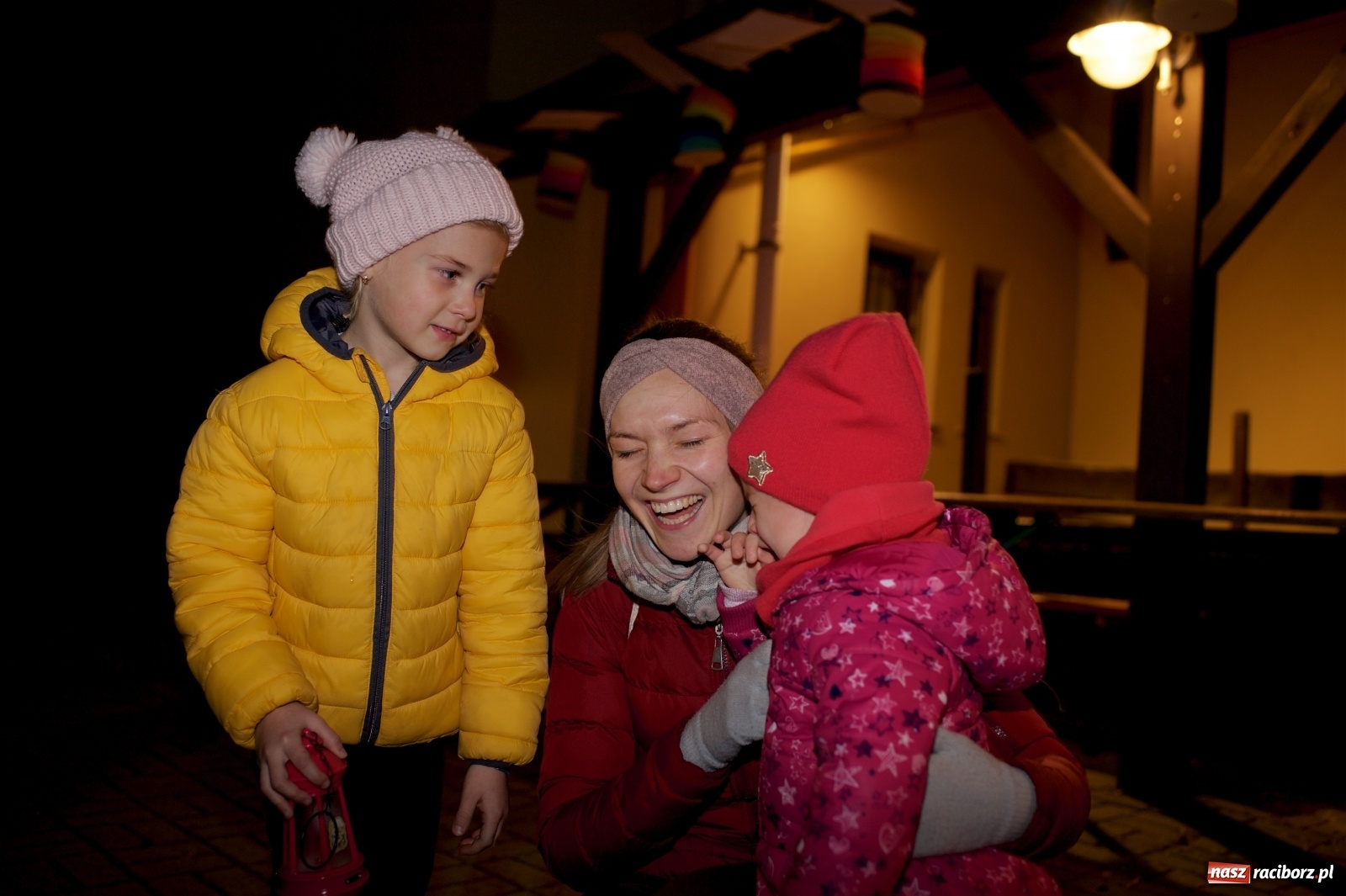 Zdjęcie w galerii na portalu naszraciborz.pl: Wielka radość w Tworkowie. Św. Marcin na koniu i trzysta pysznych rogali wiadomości z regionu