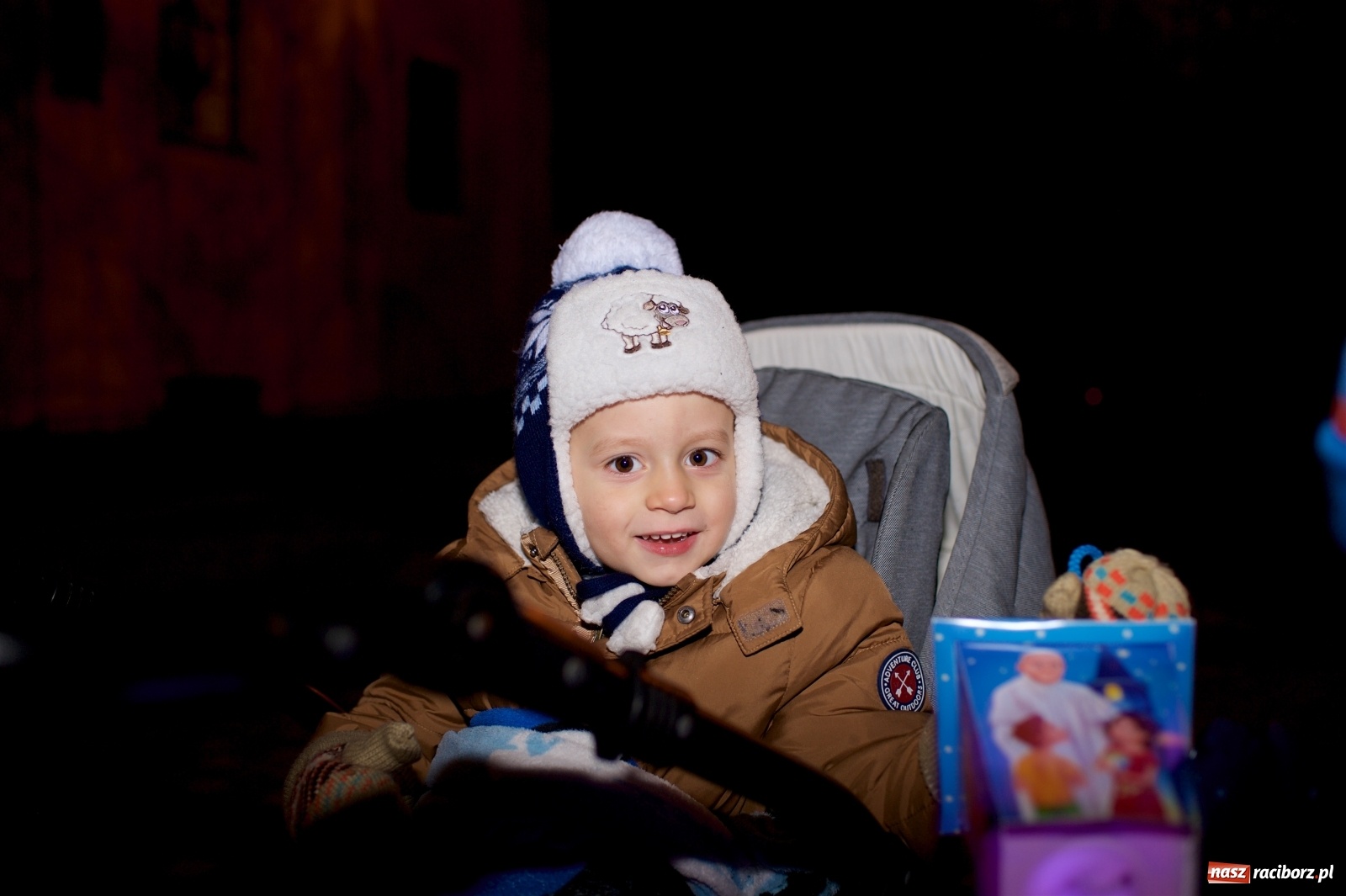 Zdjęcie w galerii na portalu naszraciborz.pl: Wielka radość w Tworkowie. Św. Marcin na koniu i trzysta pysznych rogali wiadomości z regionu