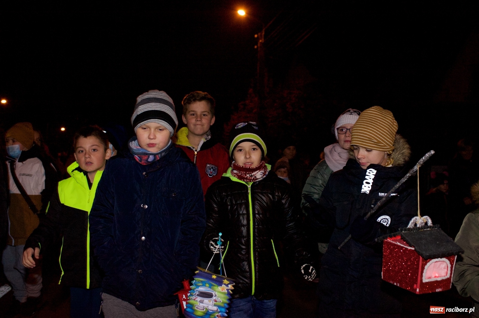 Zdjęcie w galerii na portalu naszraciborz.pl: Wielka radość w Tworkowie. Św. Marcin na koniu i trzysta pysznych rogali wiadomości z regionu