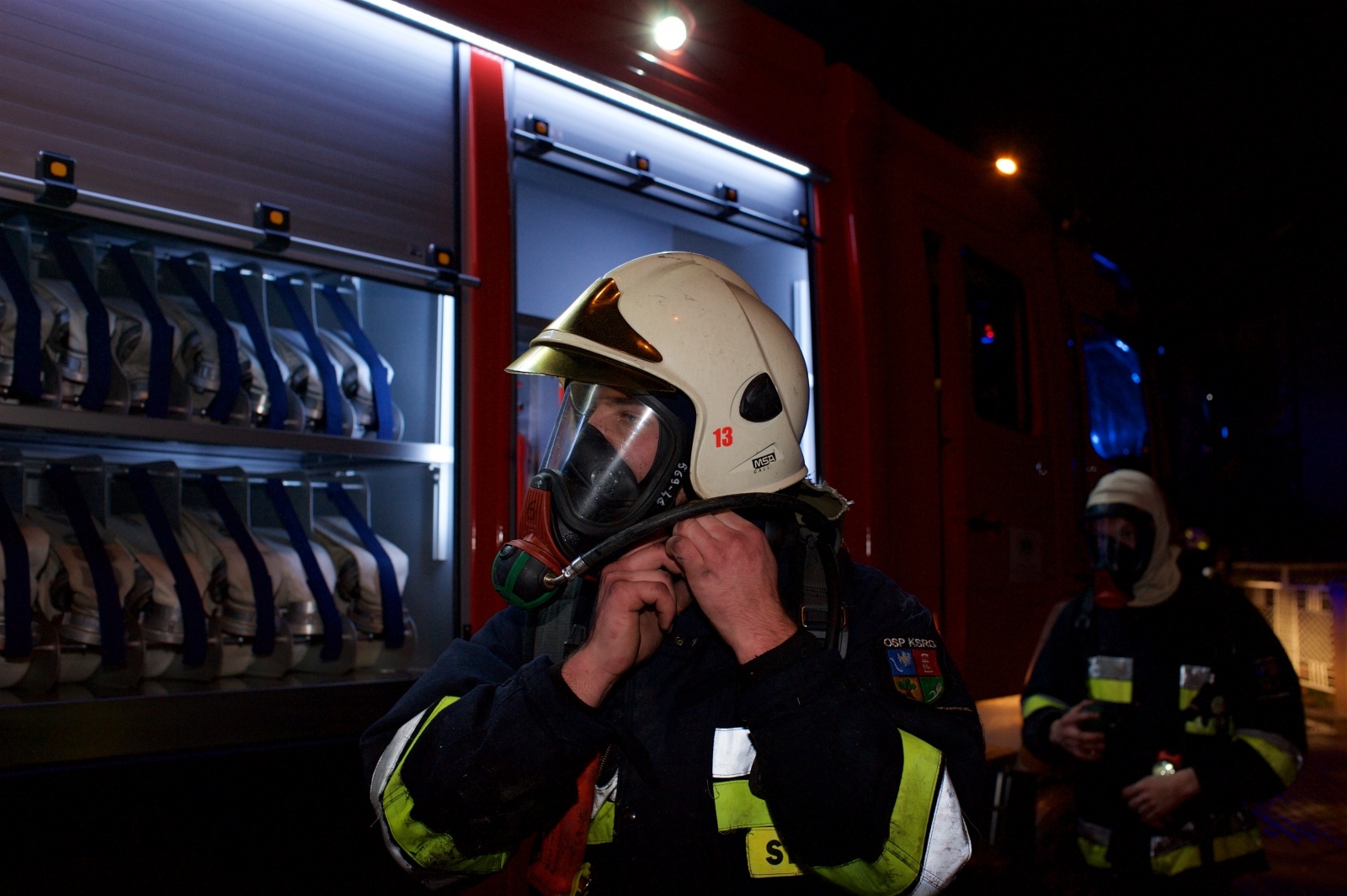 Zdjęcie w galerii na portalu naszraciborz.pl: Pożar drewna w domu w Tworkowie wiadomości z regionu