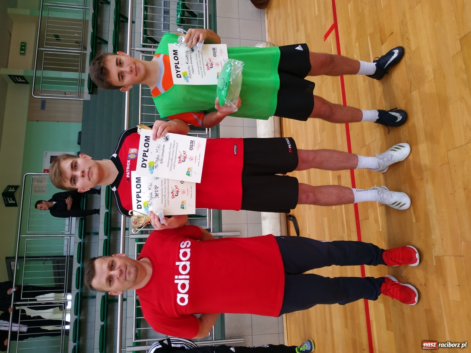 Zdjęcie w galerii na portalu naszraciborz.pl: Piłkarskie zmagania w Arenie Rafako [FOTO] wiadomości z regionu