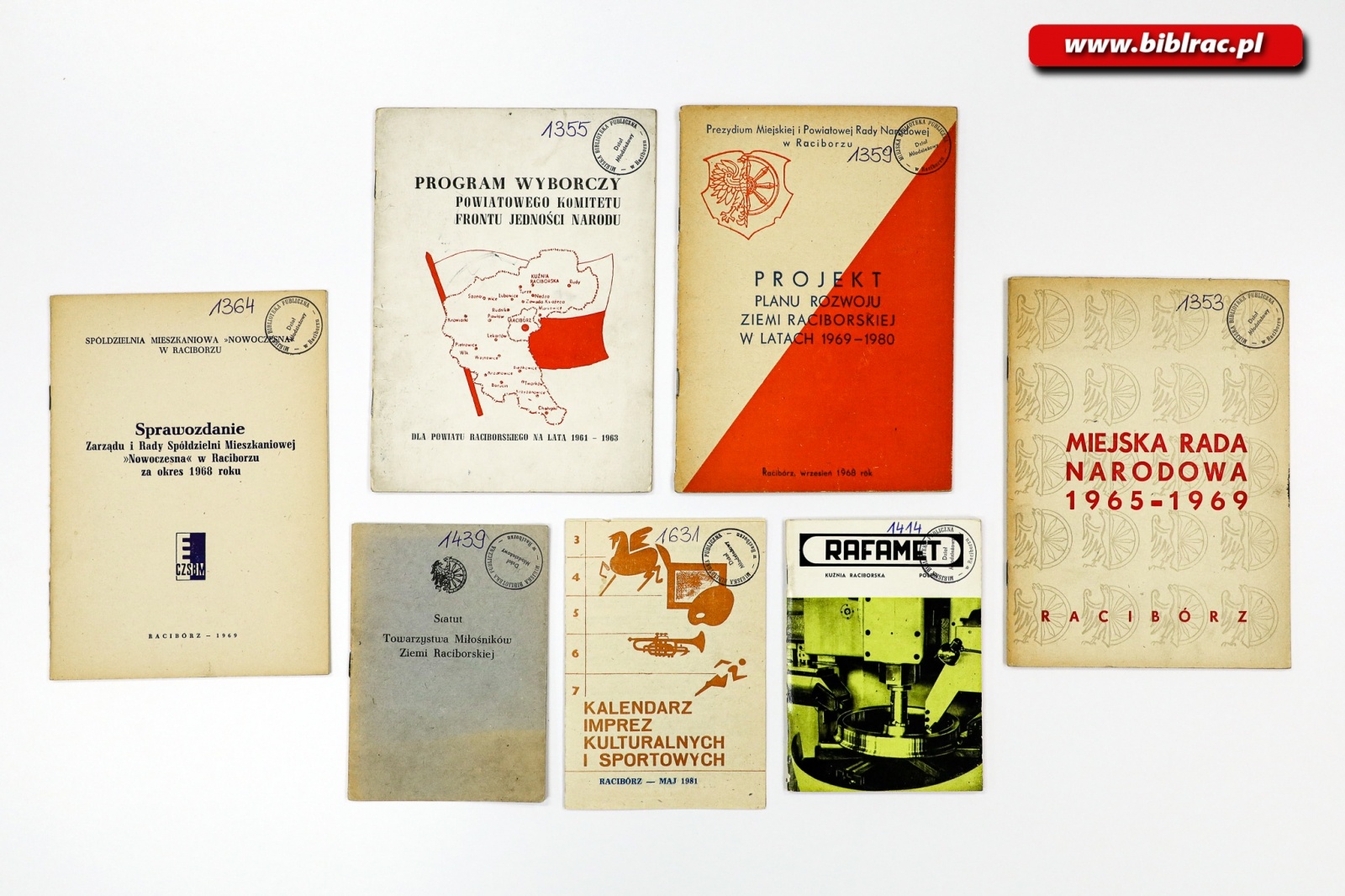 Zdjęcie w galerii na portalu naszraciborz.pl: W raciborskiej bibliotece znajdziesz dokumenty życia społecznego wiadomości z regionu