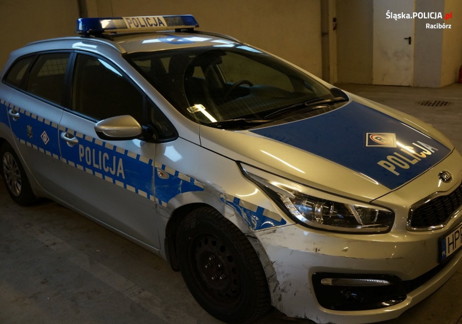 Zdjęcie w galerii na portalu naszraciborz.pl: Pościg za seatem. Policjanci z Raciborza oddali strzały [FOTO] wiadomości z regionu