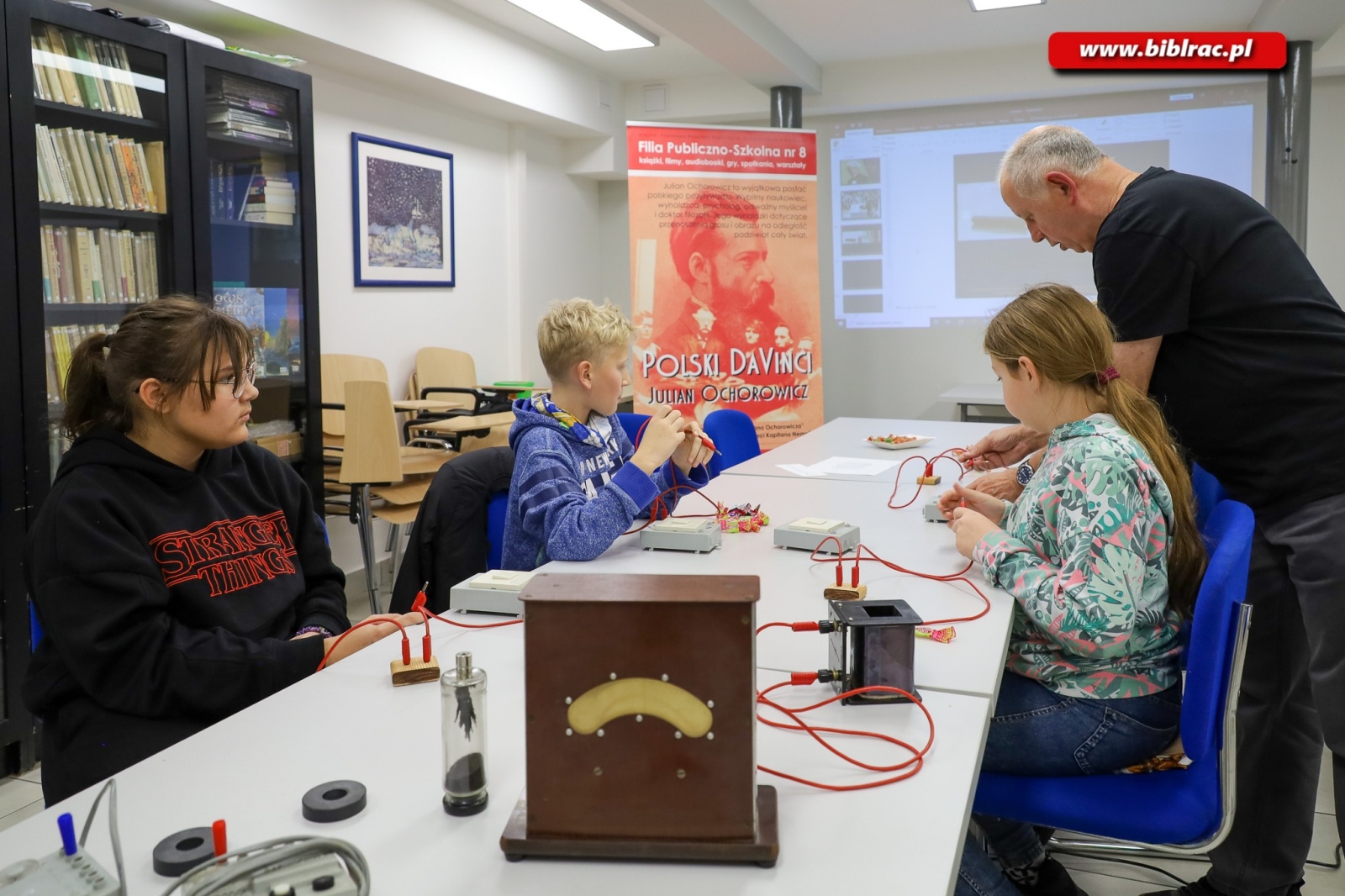 Zdjęcie w galerii na portalu naszraciborz.pl: Młodzież dowiedziała się jak działa telegraf wiadomości z regionu