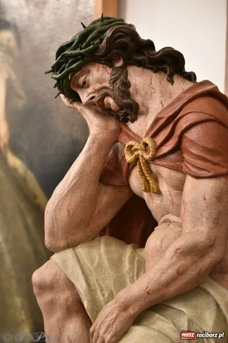 Zdjęcie w galerii na portalu naszraciborz.pl: Od pradziejów do współczesności. O rytuałach pogrzebowych w raciborskim Muzeum wiadomości z regionu