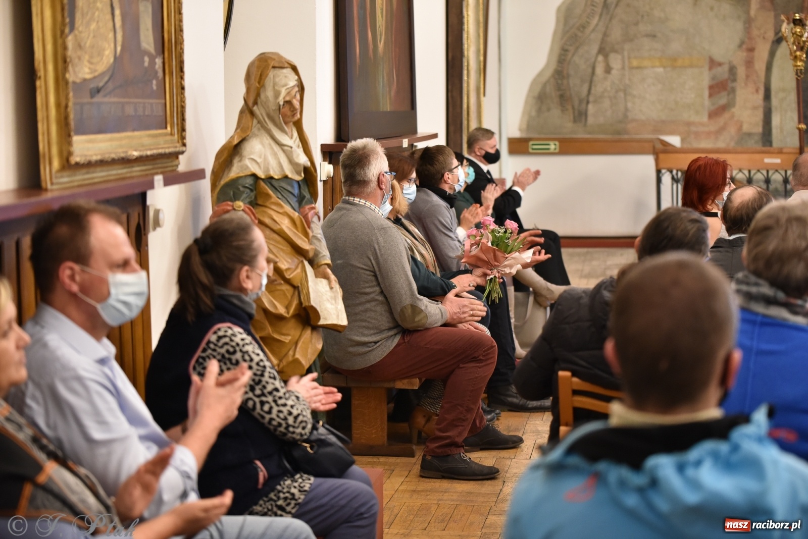 Zdjęcie w galerii na portalu naszraciborz.pl: Od pradziejów do współczesności. O rytuałach pogrzebowych w raciborskim Muzeum wiadomości z regionu